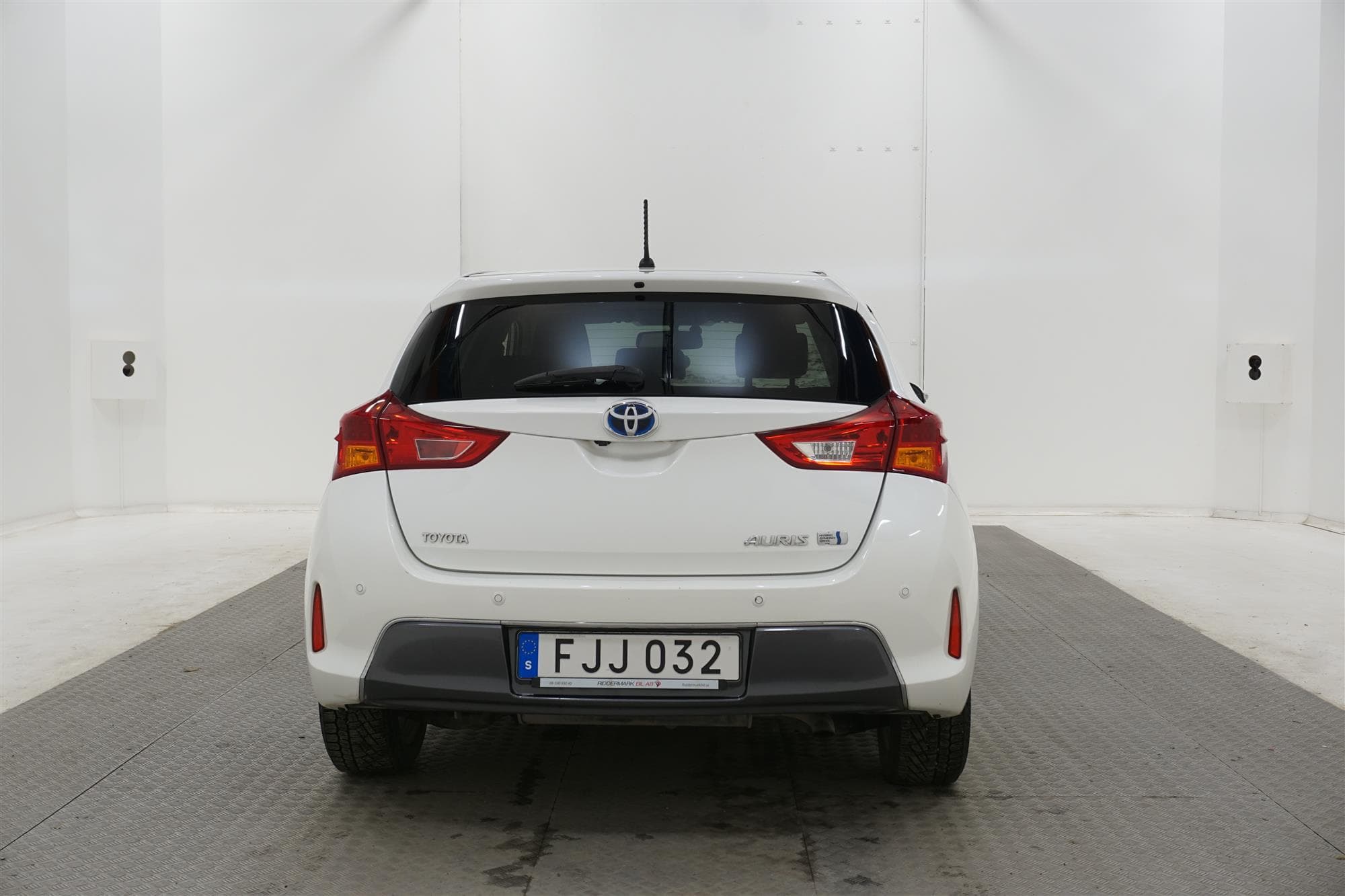 Toyota  Auris Hybrid e-CVT 136hk  M-Värm Pano Navi B-Kamera