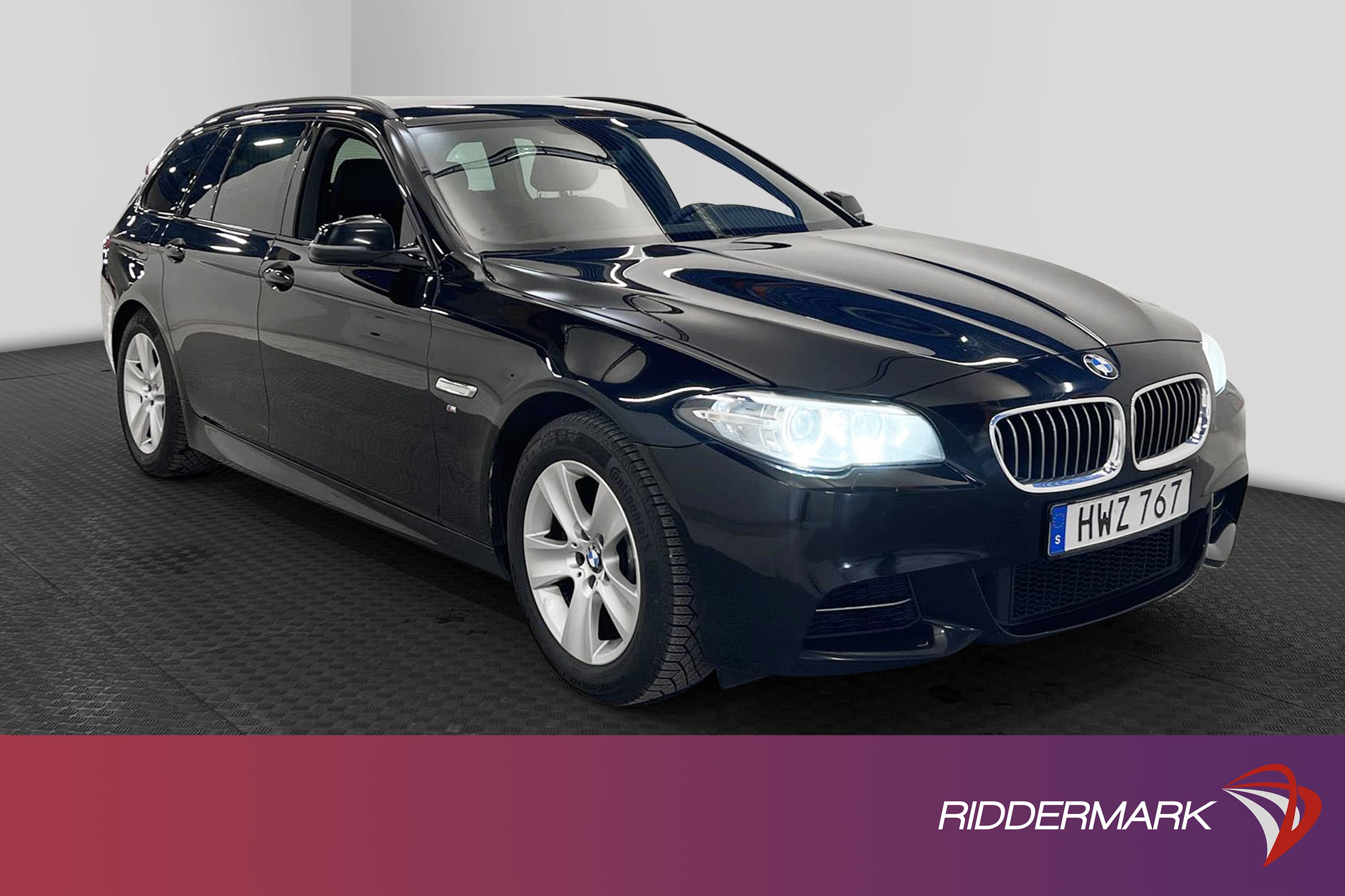 BMW 520d 190hk xDrive M Sport D-värm HiFi Skinn Navi