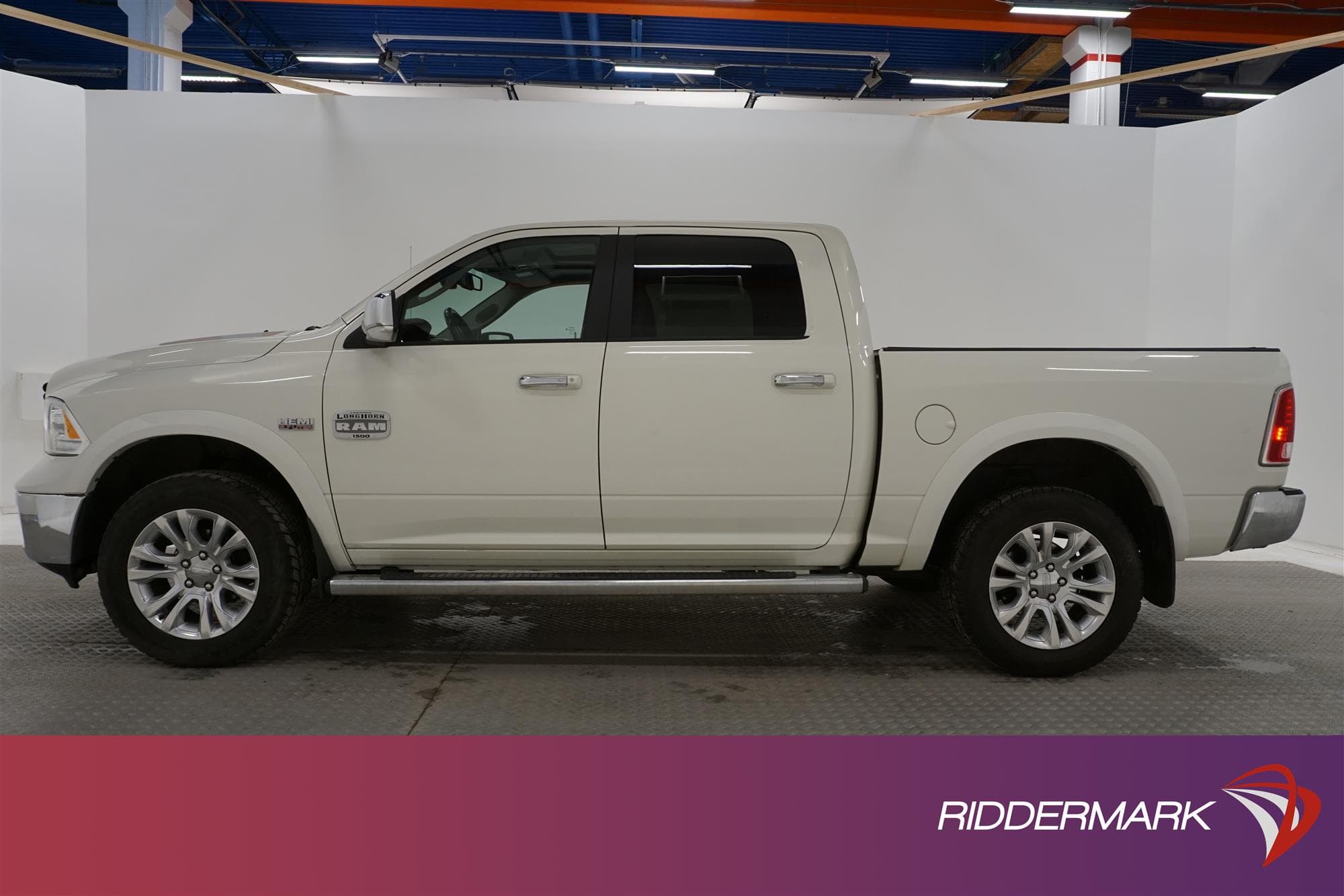 Dodge Ram Longhorn 5.7 Automat 401hk Luftfjädring Moms