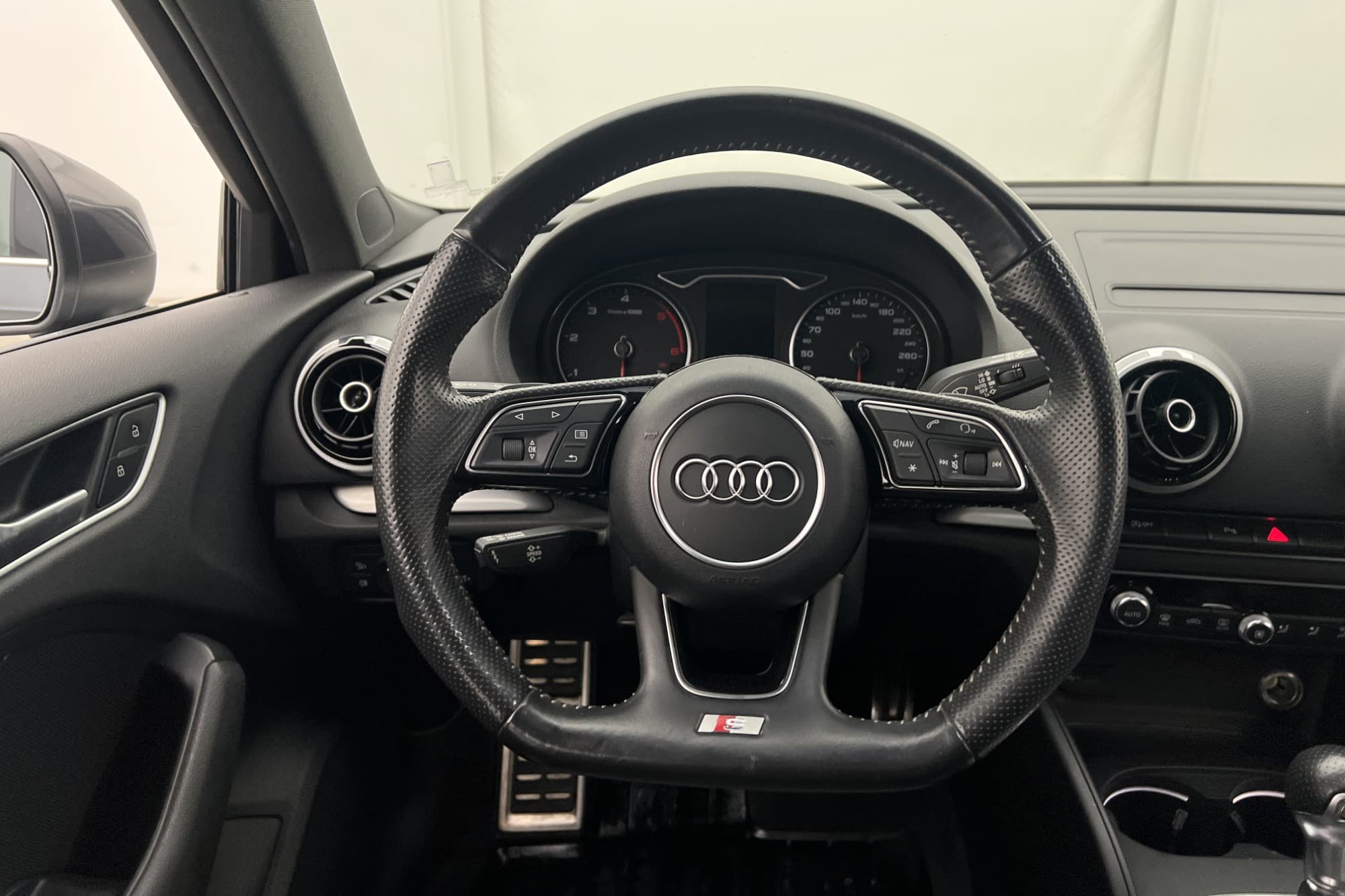 Audi A3 Sportback TDI 150hk S-Line Navi Sensorer Halvskinn