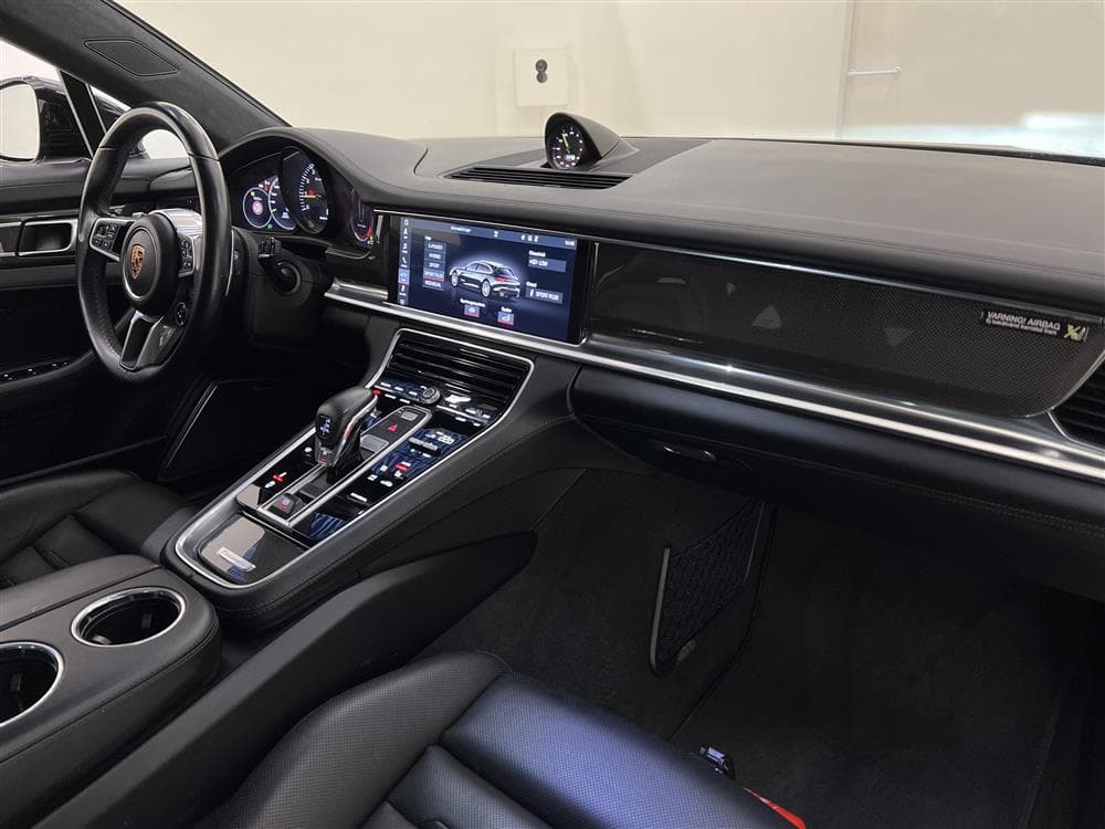 Porsche Panamera Turbo S E-Hybrid 680hk Kolfiber Pano Burmes