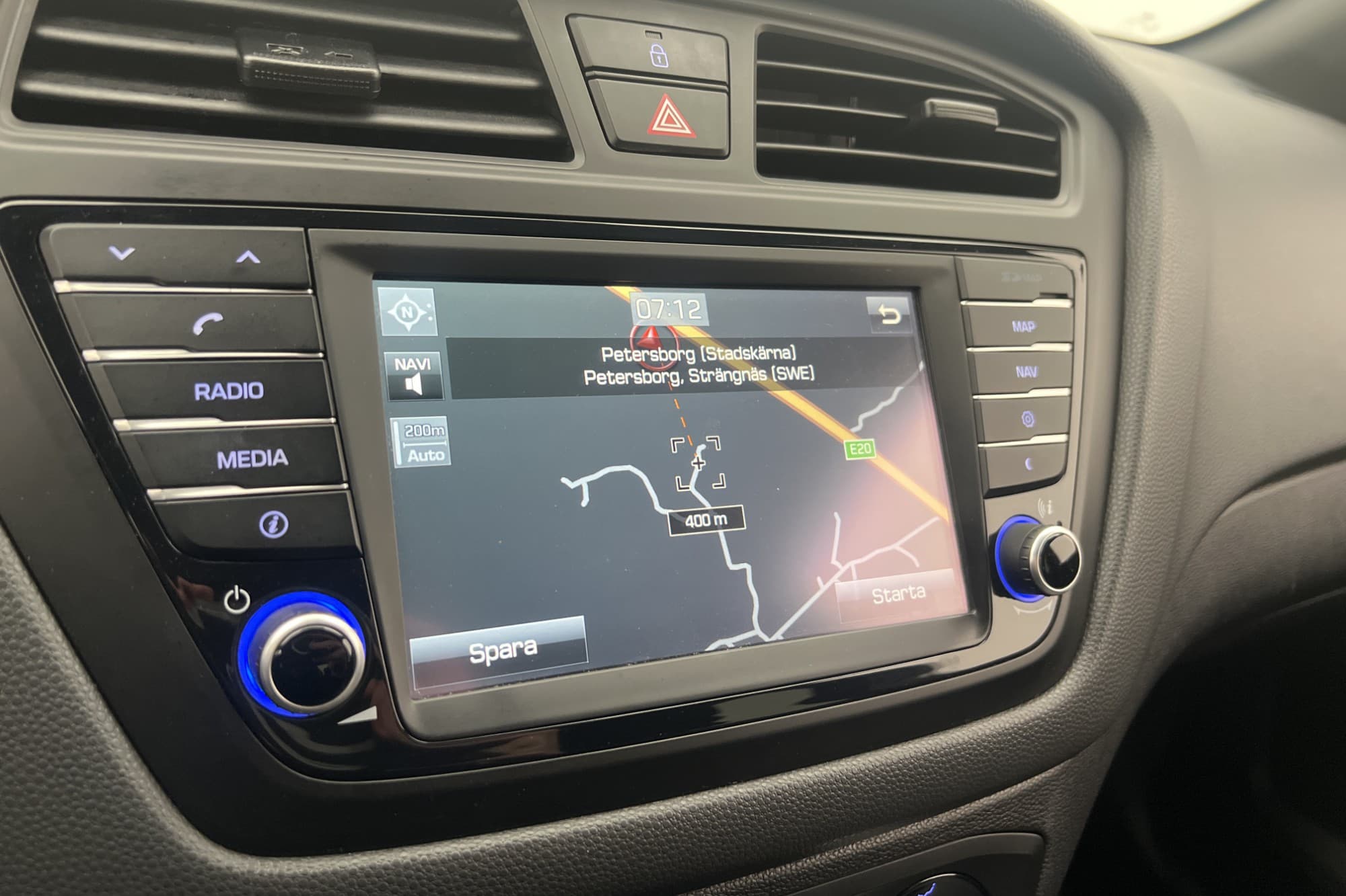 Hyundai i20 1.2 84hk Comfort Plus M&K-Värmare Navi Sensorer