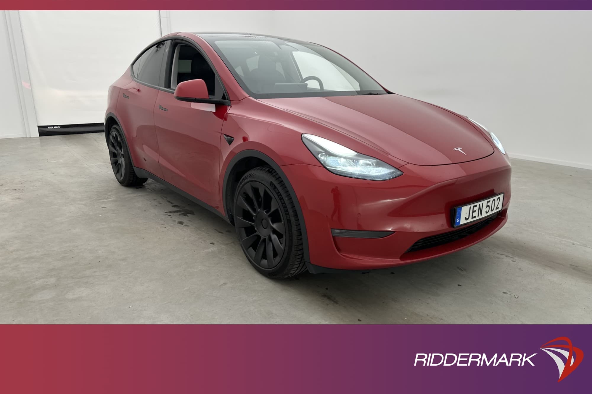 Tesla Model Y Long Range AWD