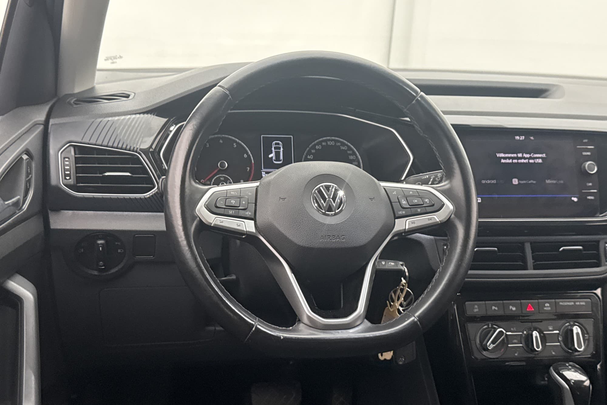 Volkswagen T-Cross TSI 116hk GT Kamera CarPlay Döda-vinkel