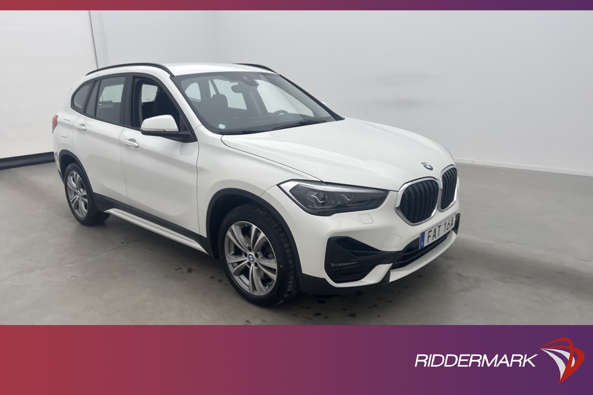BMW X1 xDrive20d 190hk Sport line HUD Navi Ambient Light