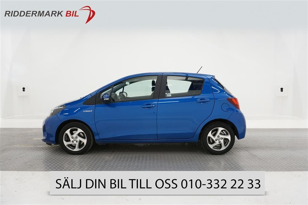 Toyota Yaris 1.5 Hybrid 101hk Låg Skatt