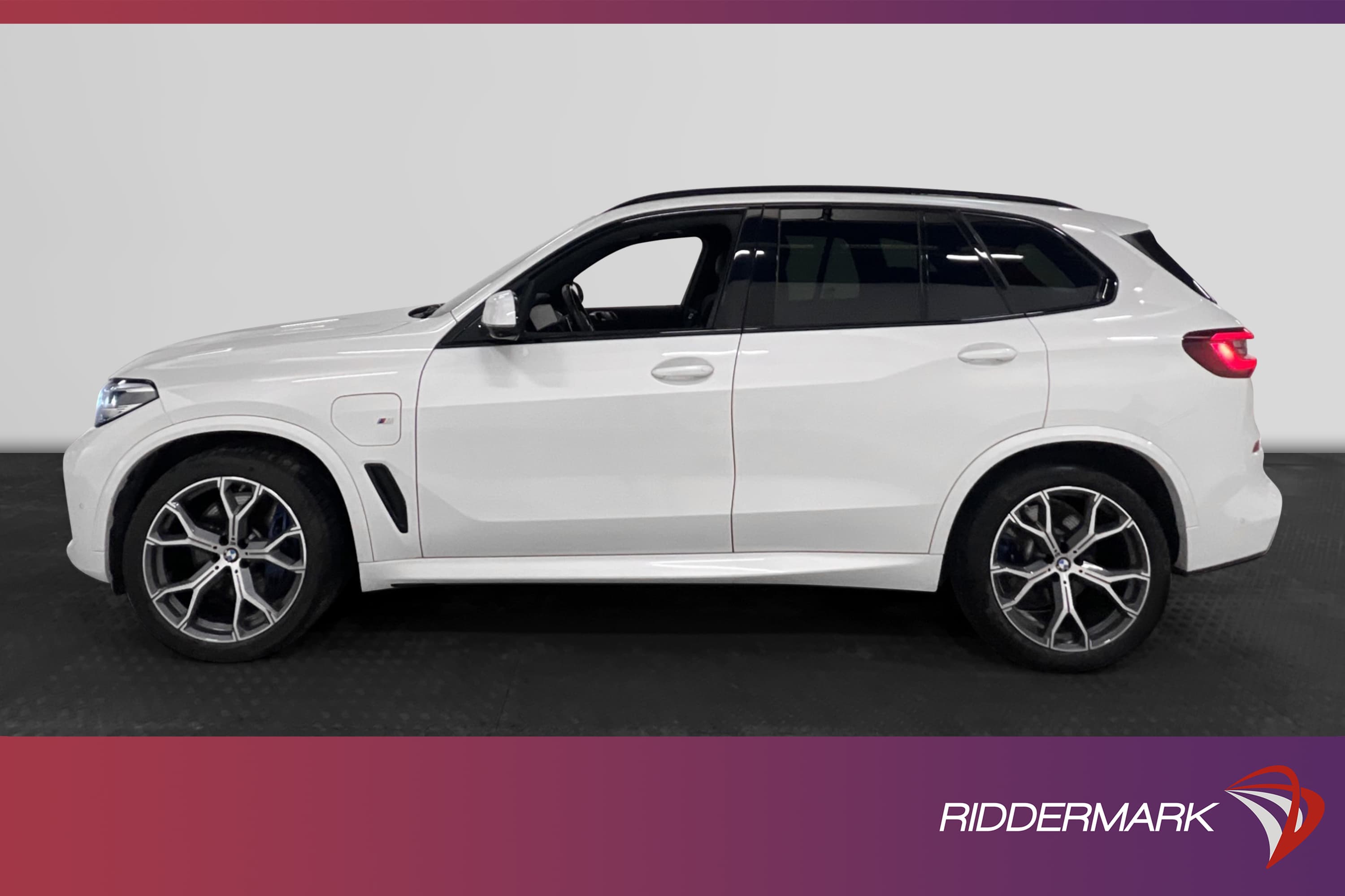 BMW X5 xDrive45e 394hk