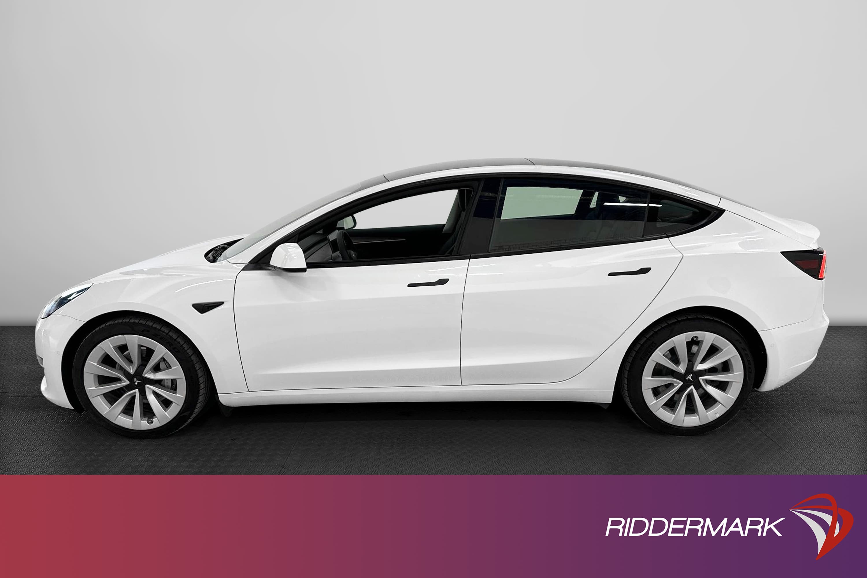 Tesla Model 3 Long Range AWD 440hk