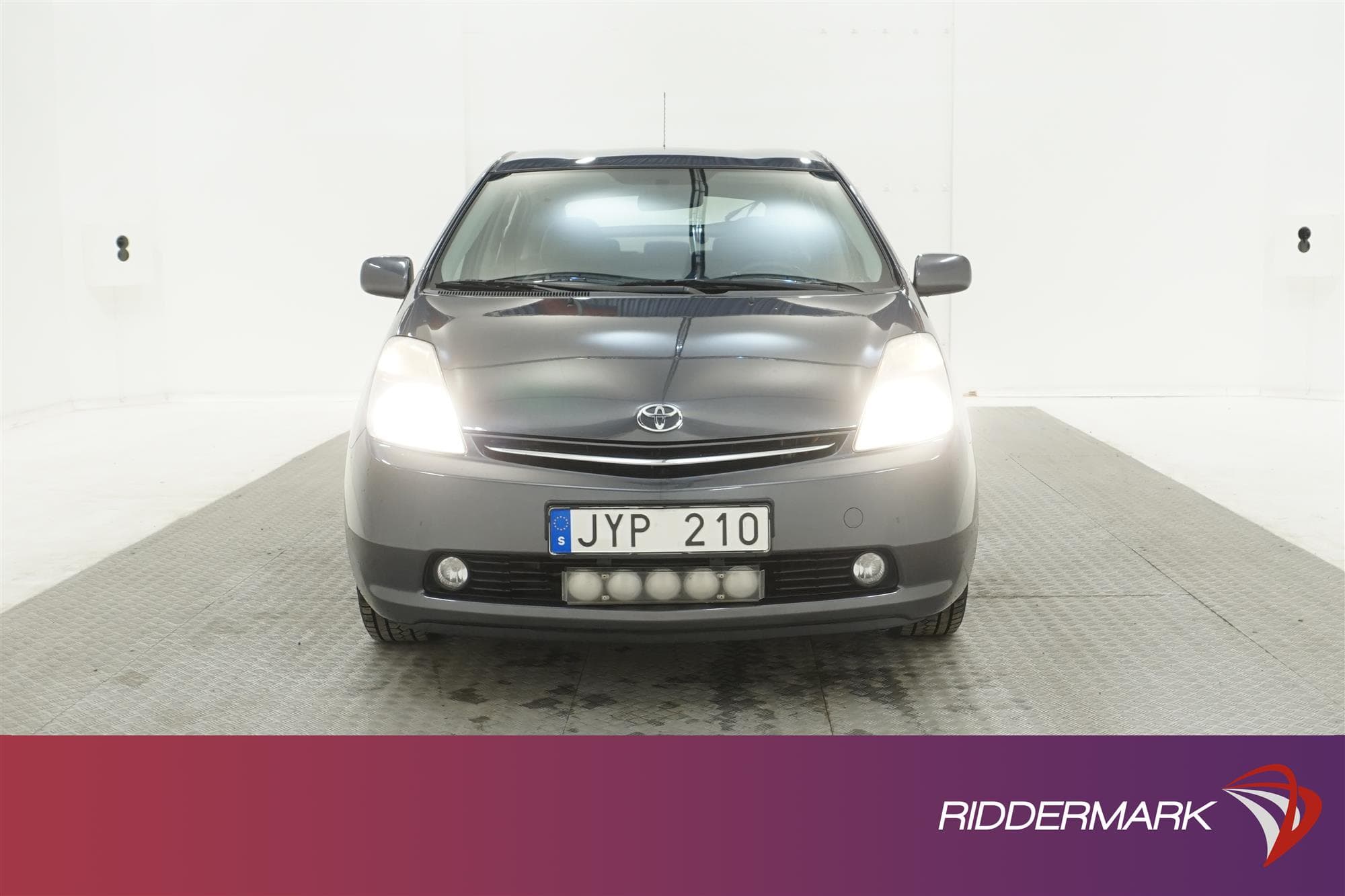 Toyota Prius 1.5 CVT 112hk