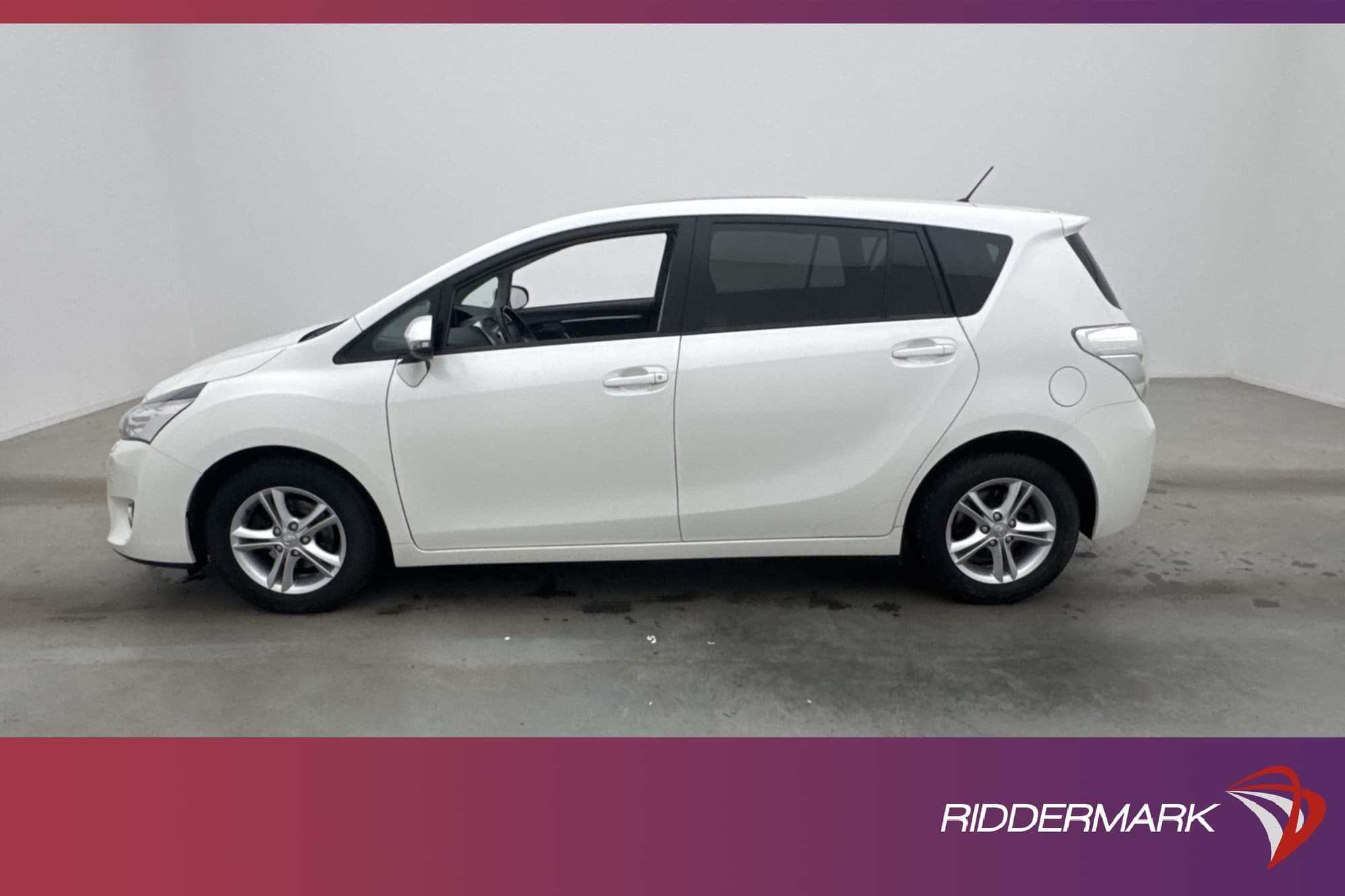 Toyota Verso 1.8