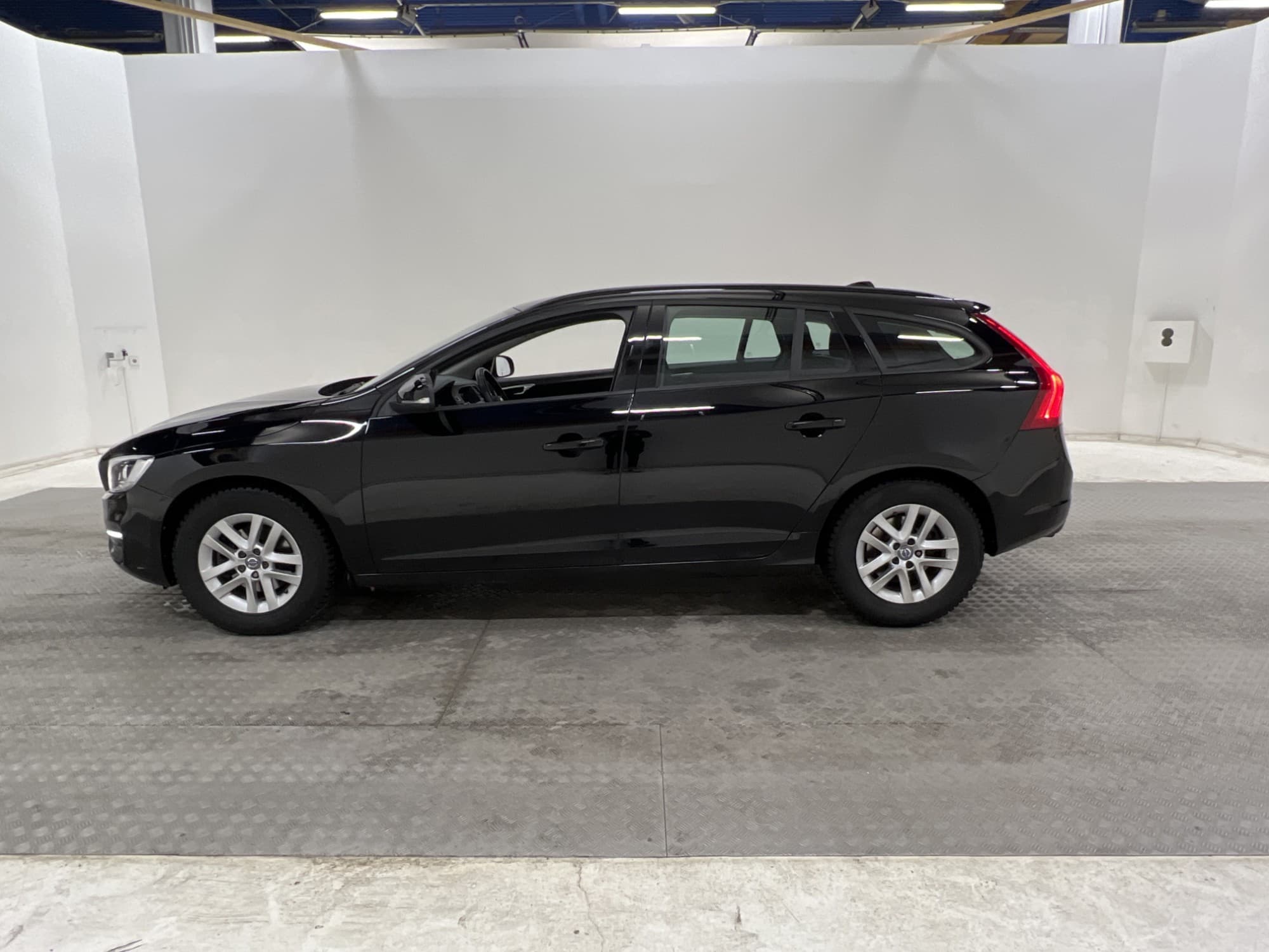 Volvo V60 T3 152hk
