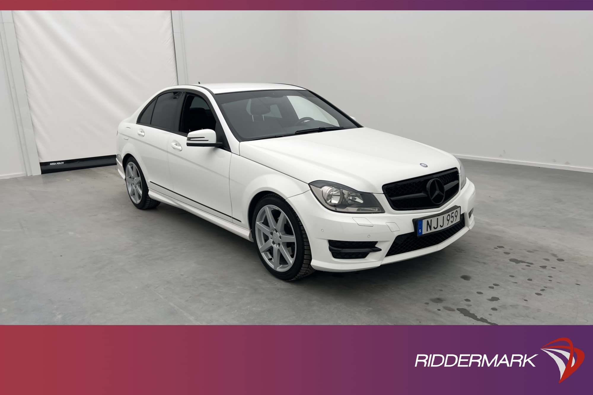 Mercedes-Benz C 180 156hk