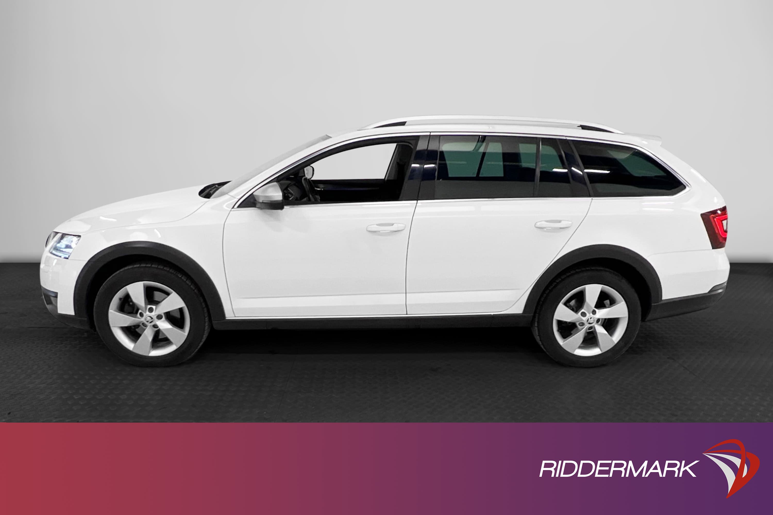 Skoda Octavia Scout 4x4 180hk