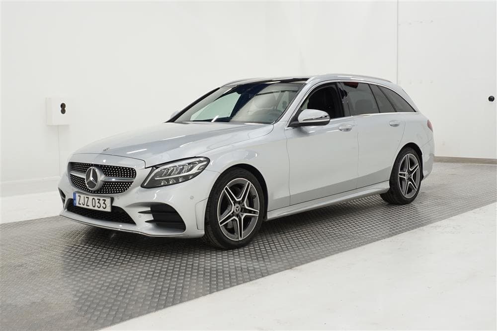 Mercedes-Benz C 220d 194hk Facelift AMG Pano Drag B-kam GPSexteriör