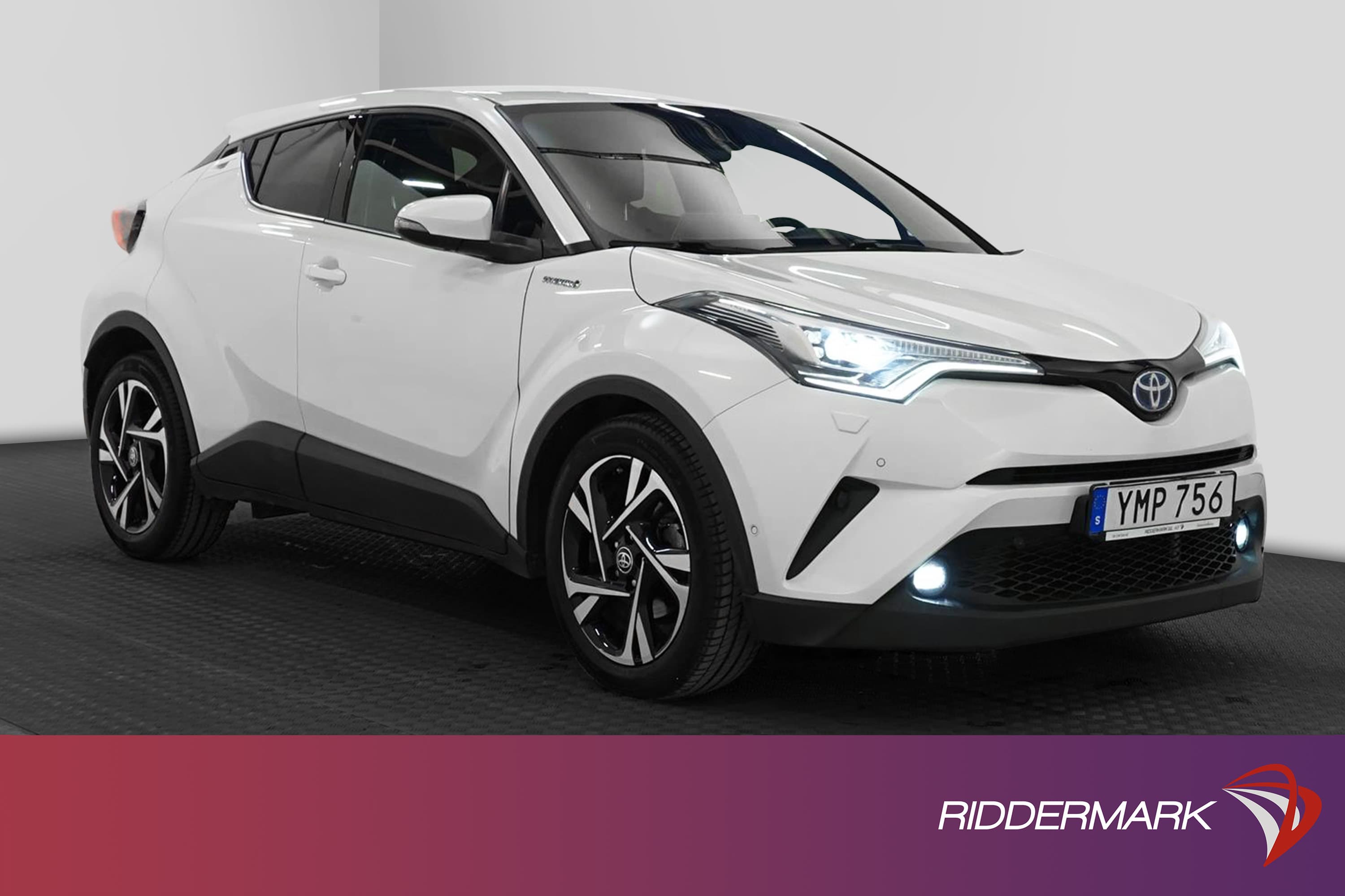 Toyota C-HR Hybrid CVT 122hk Executive M-Värm JBL Navigator