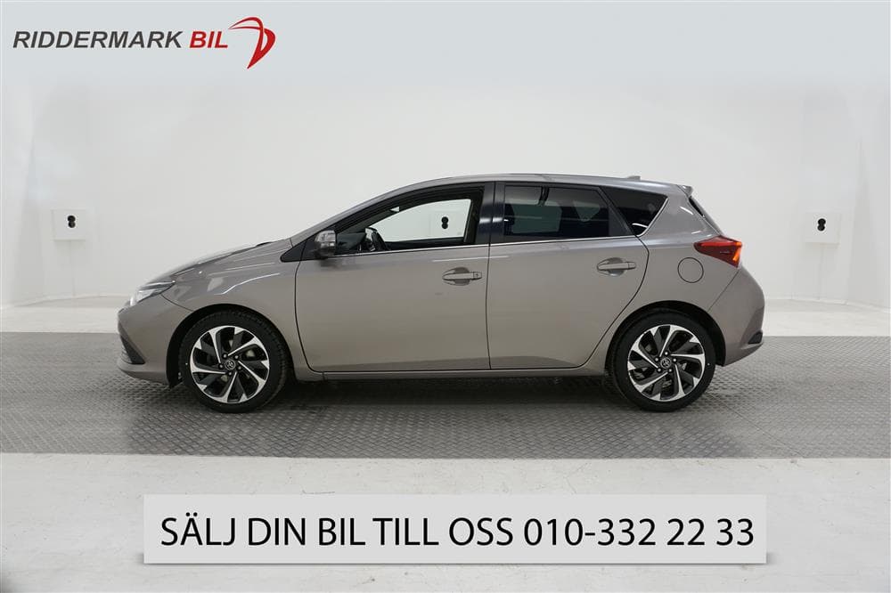 Toyota Auris 1.2T 116hk