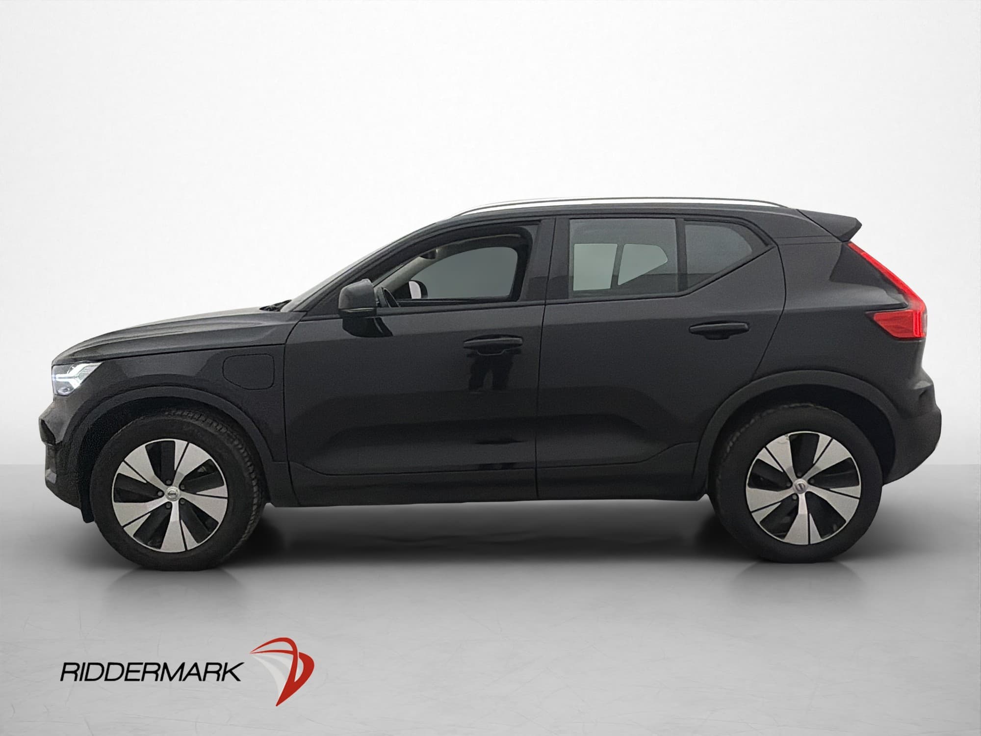 Volvo XC40 T5 TwEn 262hk Momentum VOC P-Värmare Rattvärme