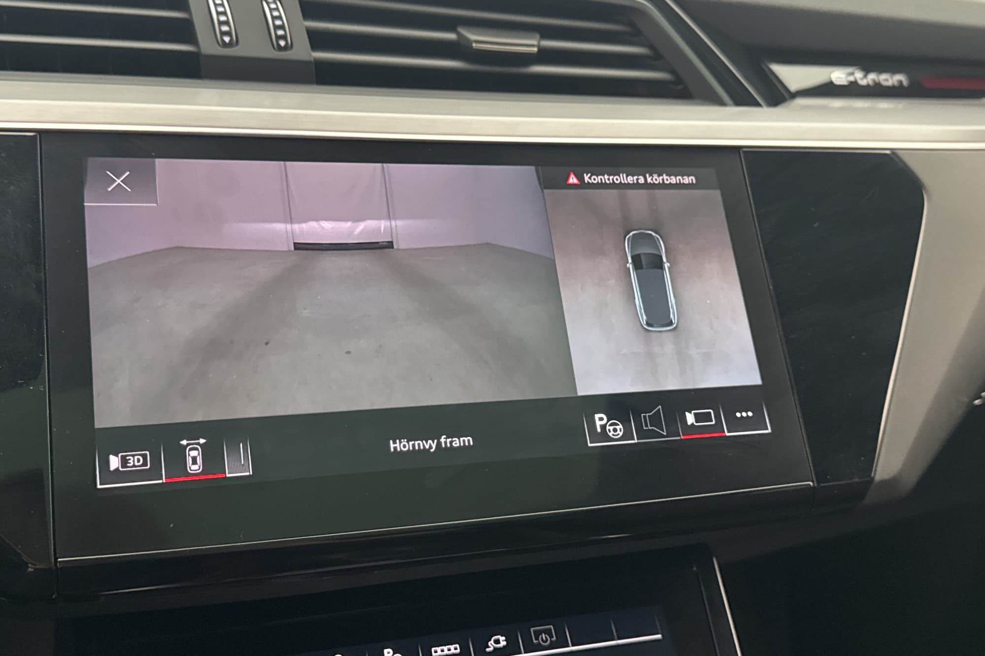 Audi SQ8 e-tron Q 503hk Pano B&O Luft Cockpit 360° Drag MOMS