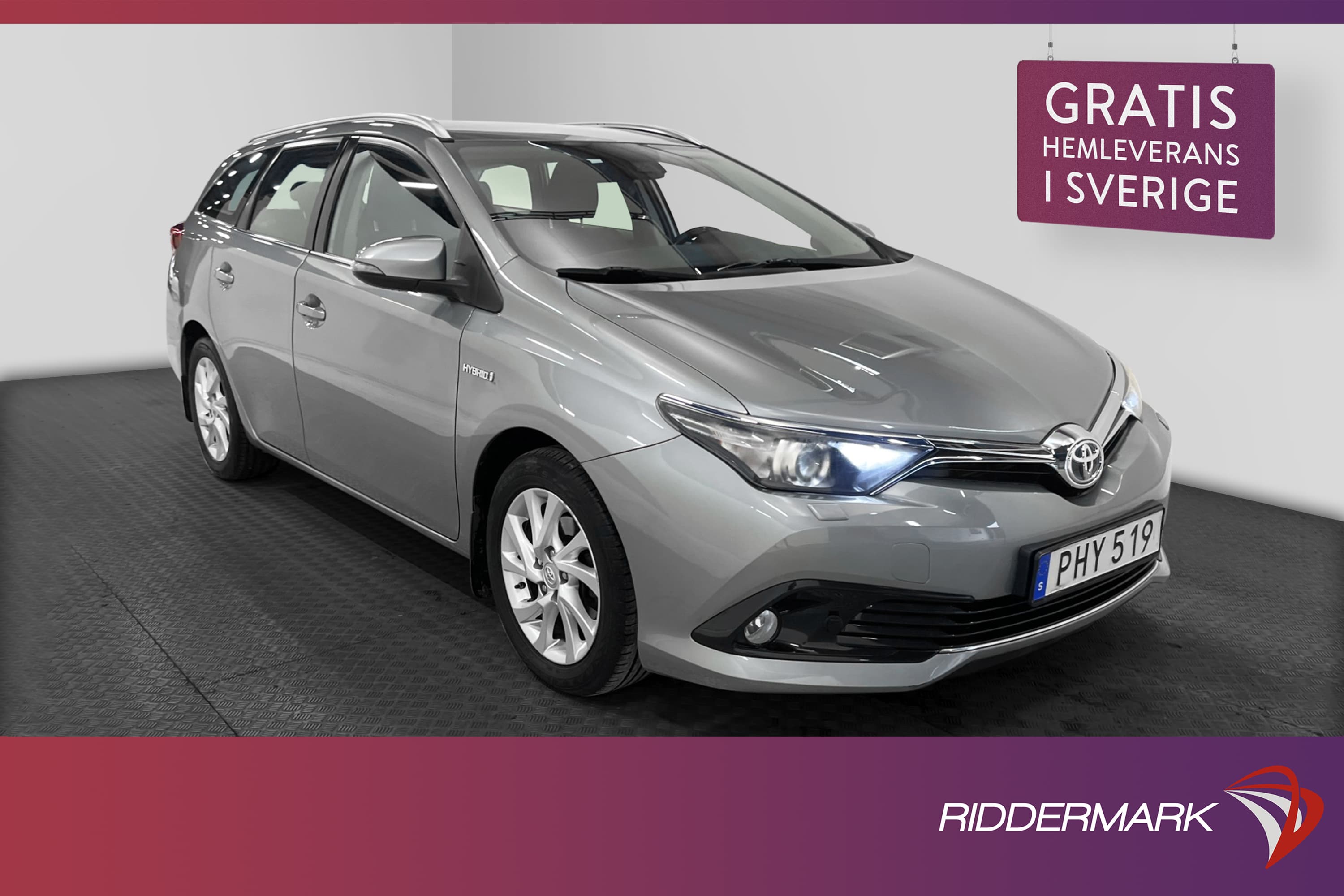 Toyota Auris Touring Hybrid 136hk