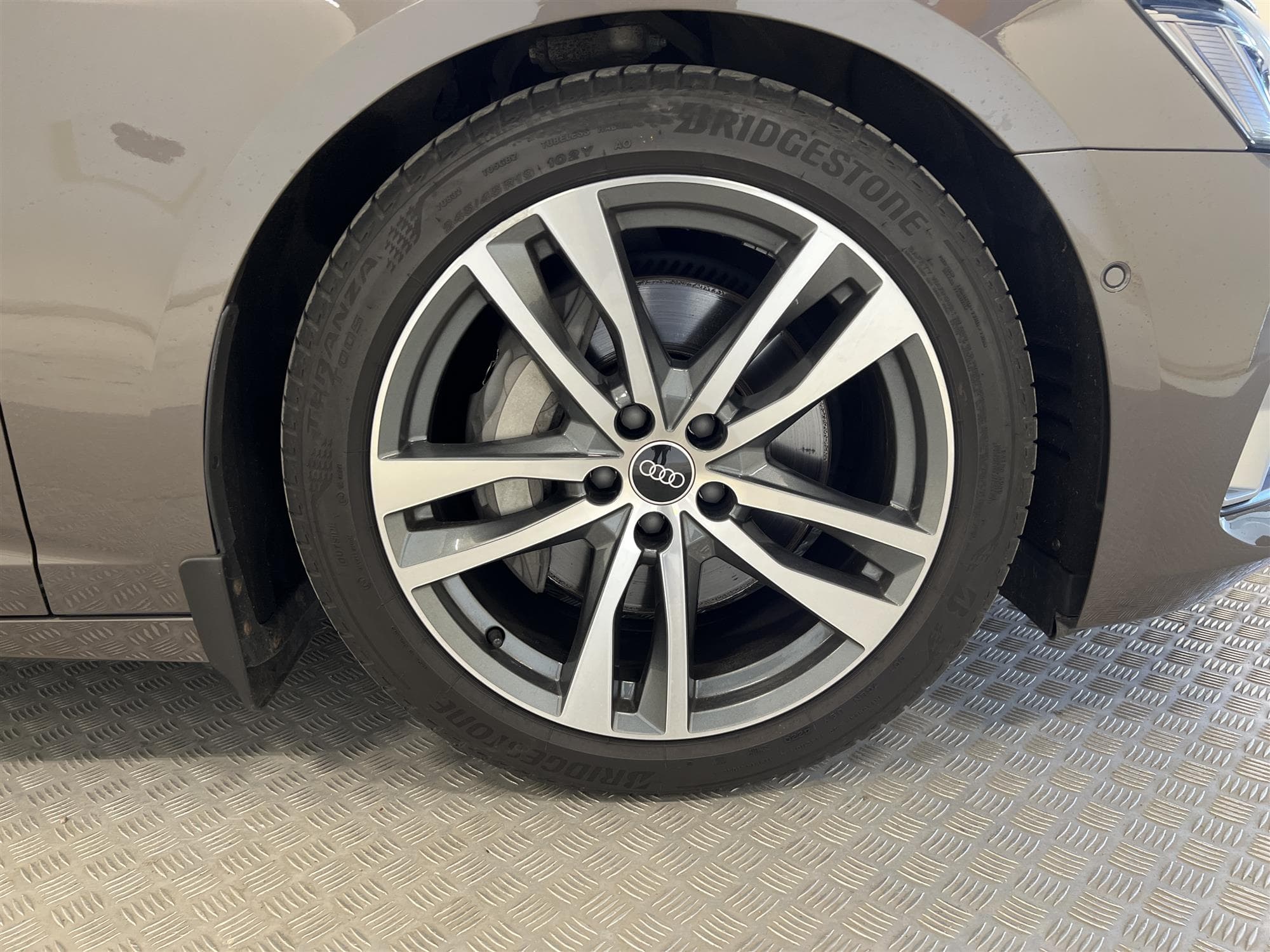 Audi A6 Avant 45 TDI Q 231hk S Line D-Värm Drag Cockpit 360
