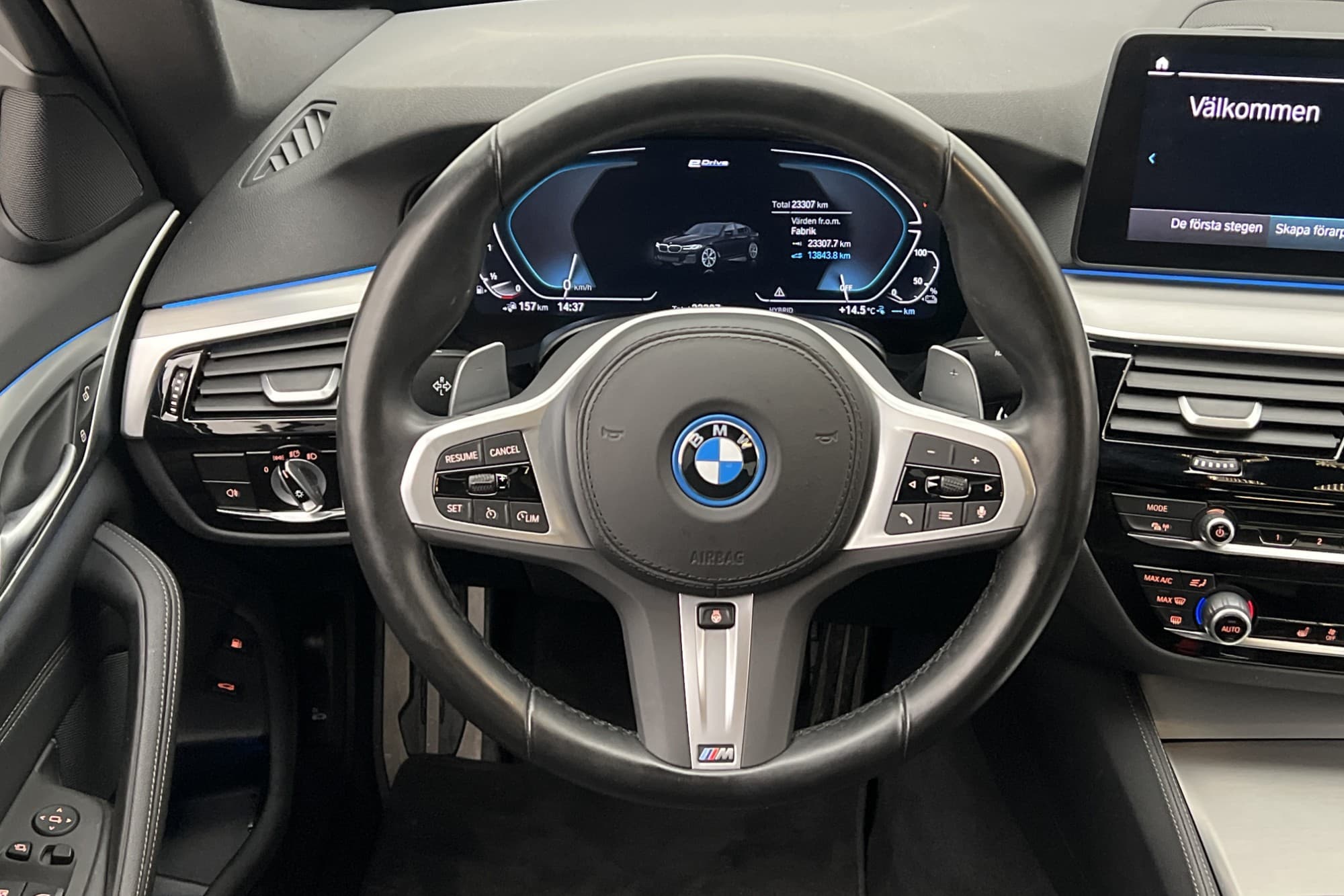 BMW 530e M Sport Läder Shadow Ambient Värm CarPlay Drag