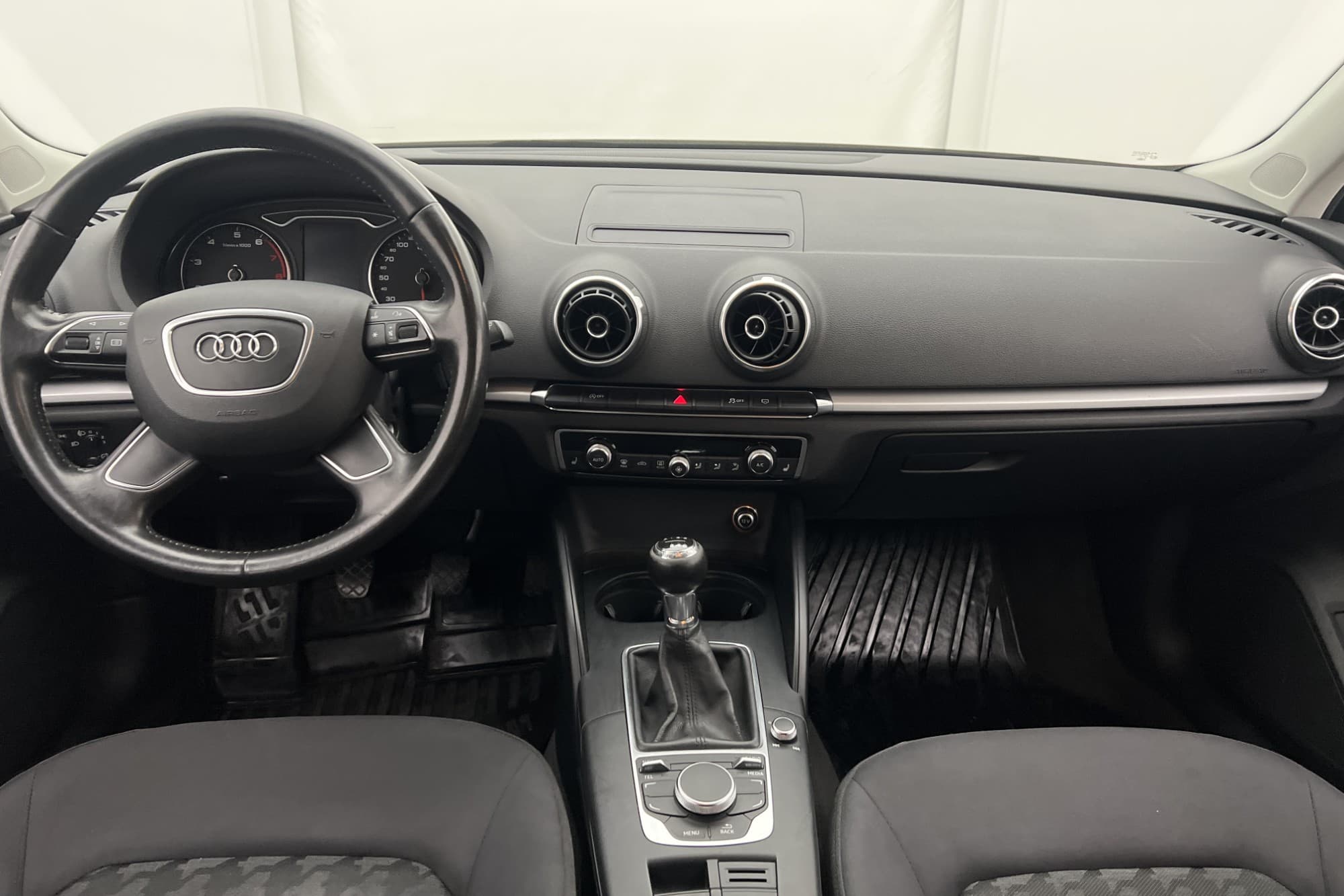 Audi A3 Sportback TFSI 105hk Bluetooth 0.49L/Mil Låg-Skatt