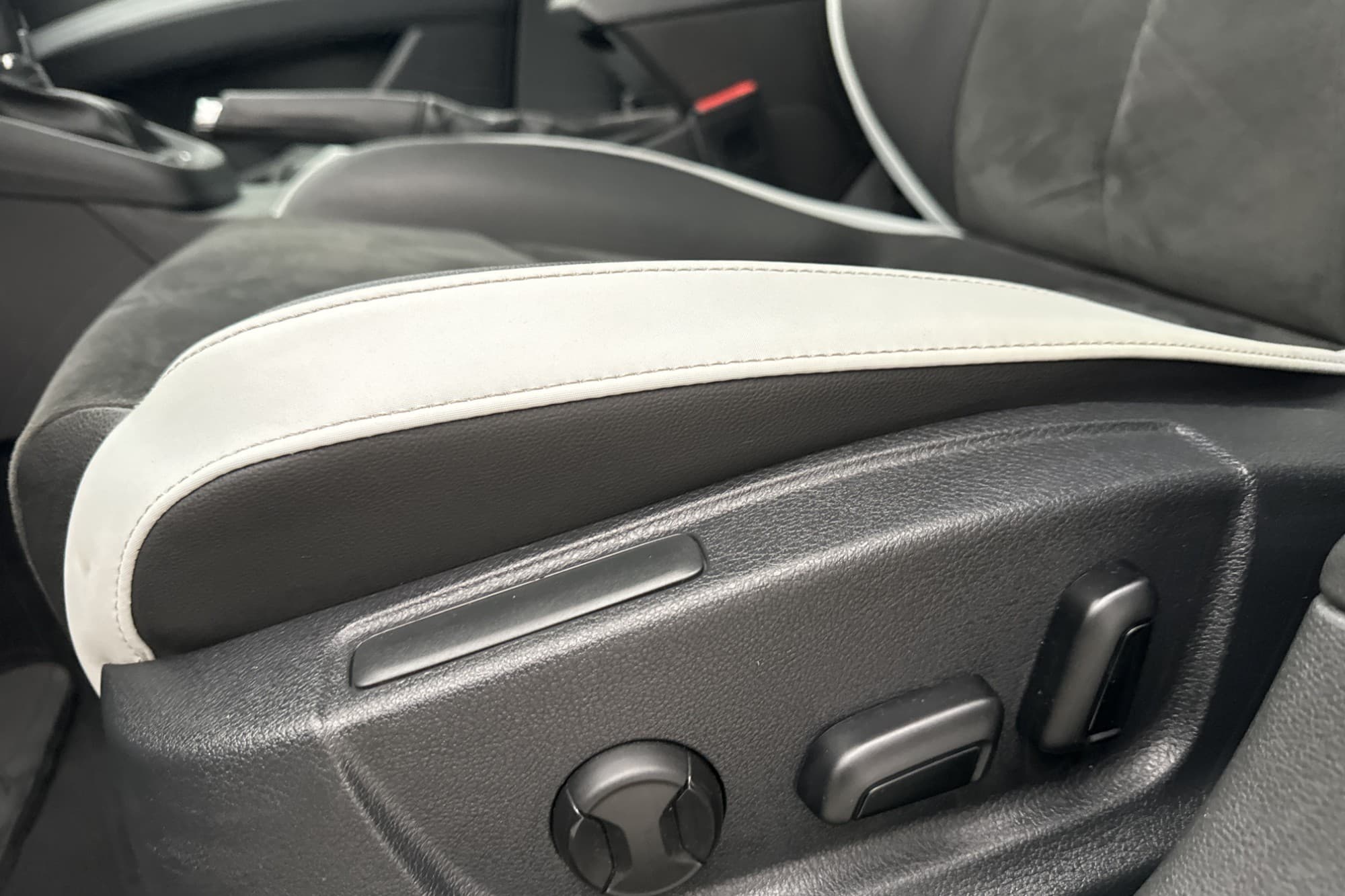 SEAT Leon Cupra ST 290hk Blackline Backkamera Navi CarPlay