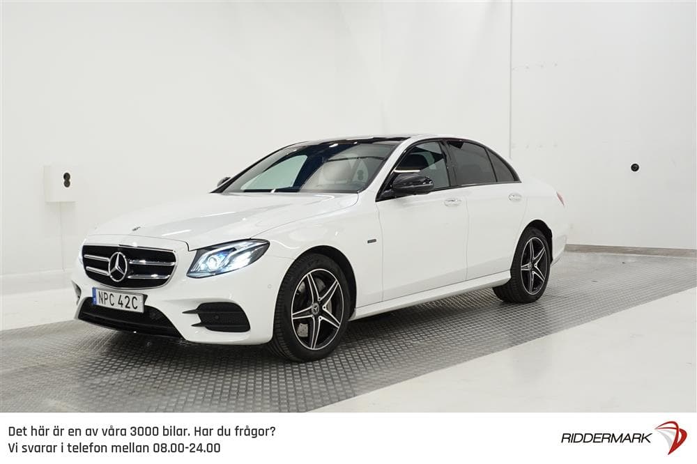 Mercedes-Benz E 300 de Sedan 306hk