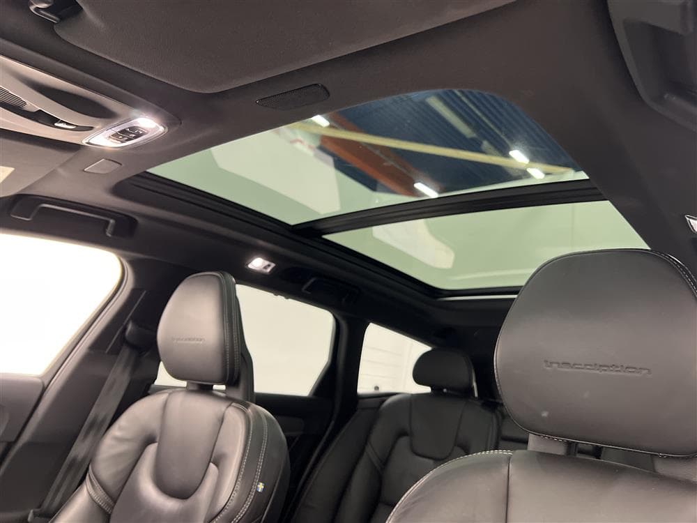 Volvo V90 D5 AWD Inscription VOC Pano B&W 360° HUD 0,49L/Mil