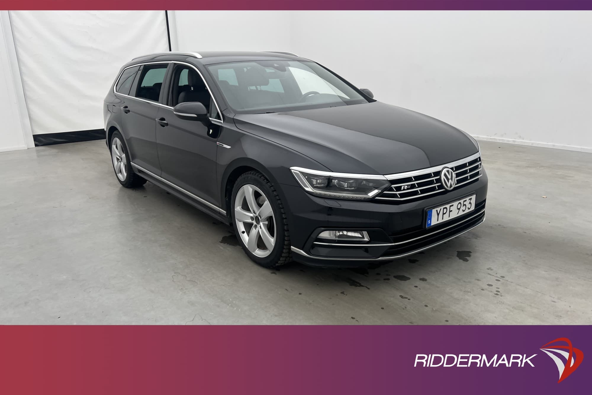 Volkswagen Passat 2.0 TDI 4M R-Line D-Värmare Cockpit Skinn