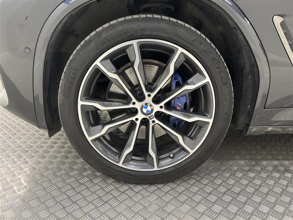 BMW X3 M40i xDrive 340hk Innovation Pano Harman 360° Kamerainteriör