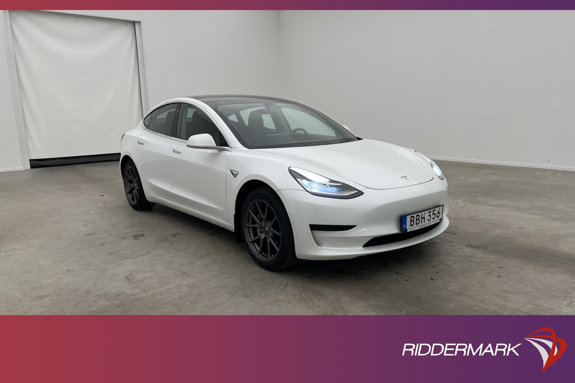 Tesla Model 3 Standrad Range Plus 258hk