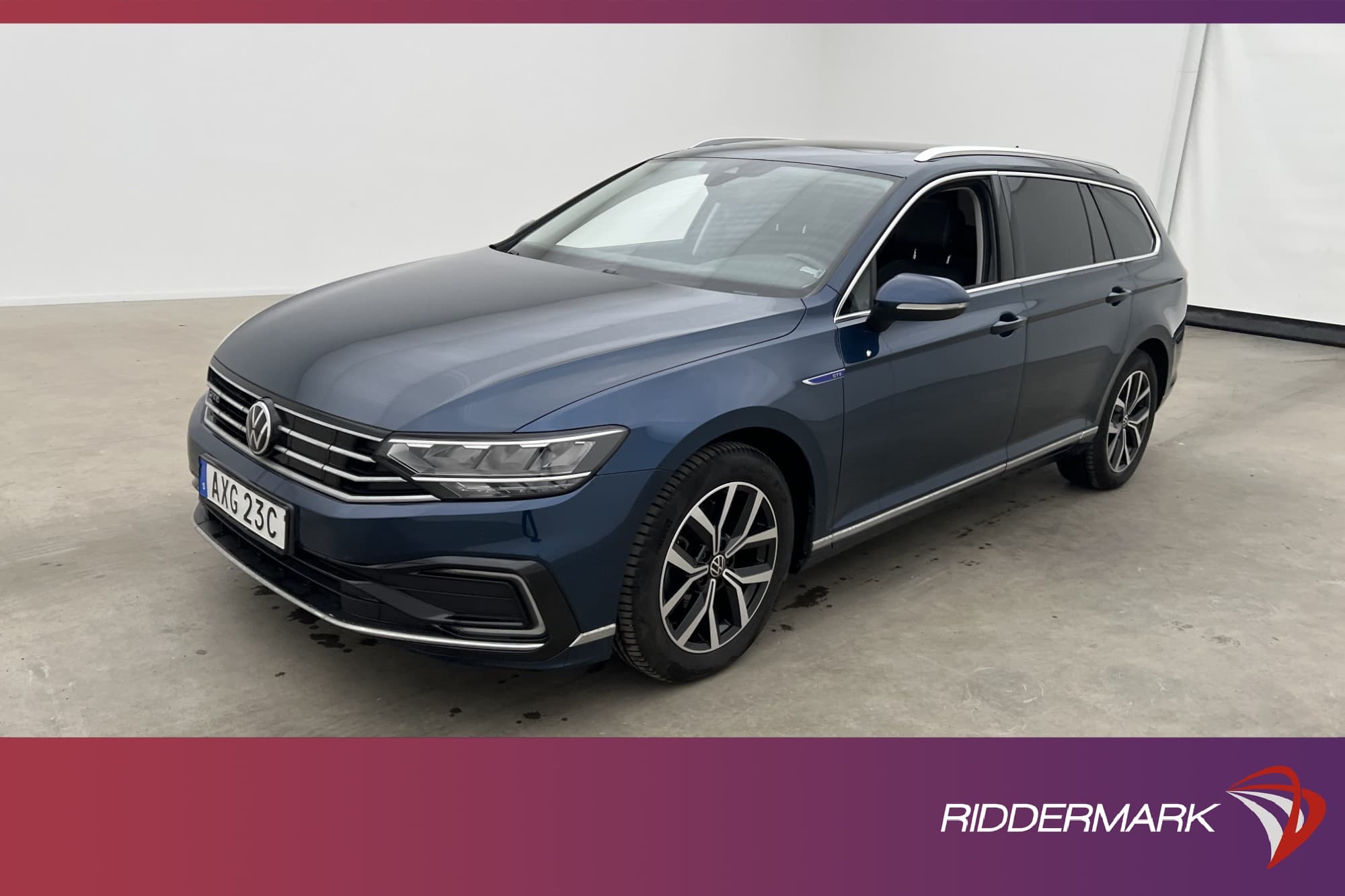Volkswagen Passat GTE 218hk