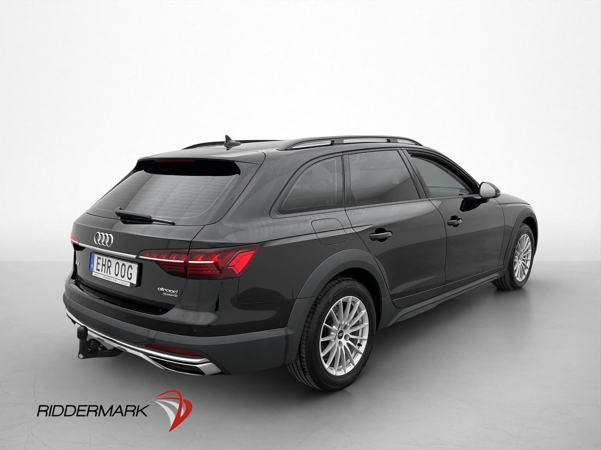 Audi A4 Allroad 40 TDI Quattro Proline Drag Värmare CarPlay