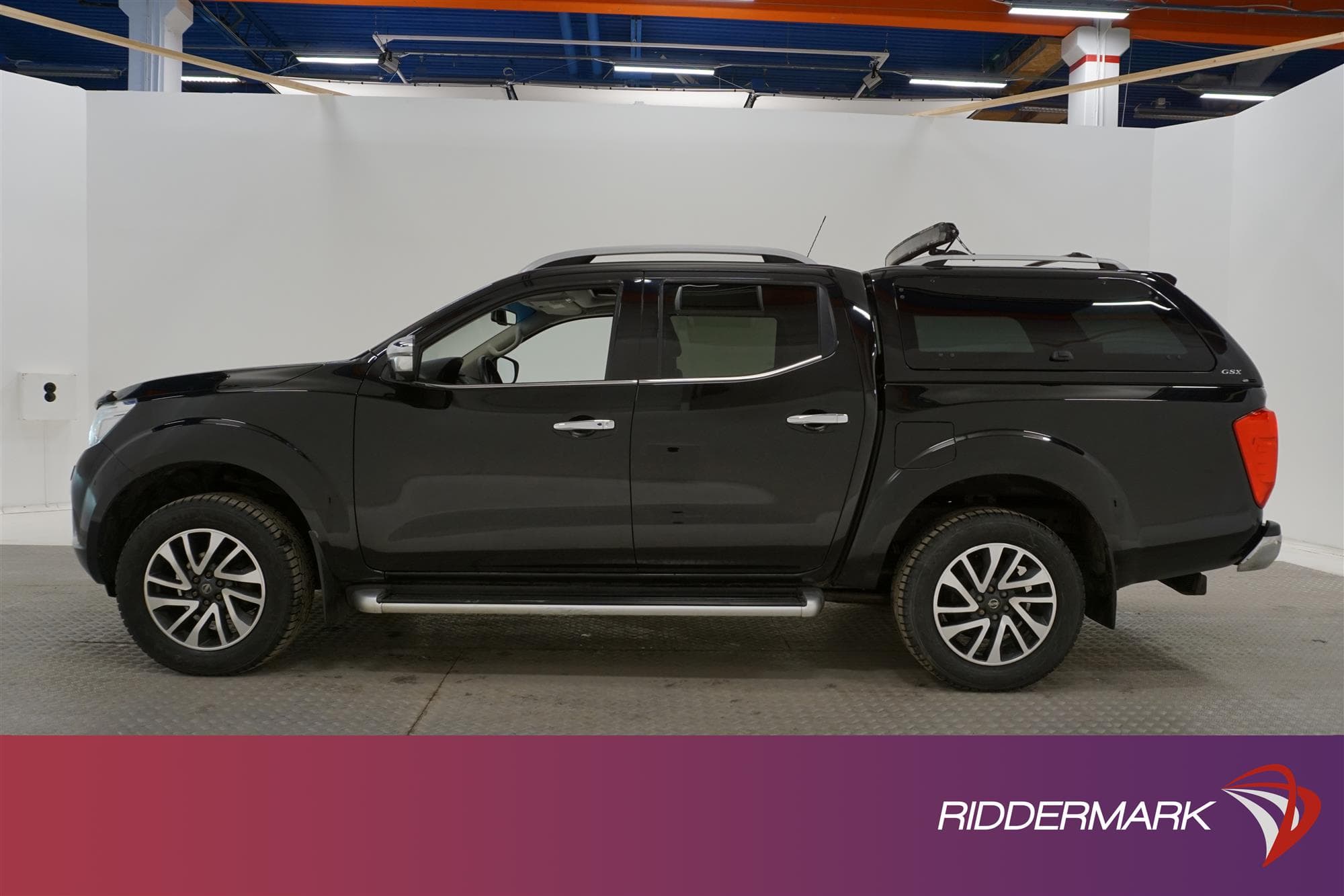 Nissan Navara 2.3dCi Automat 190hk Tekna Värmare Moms