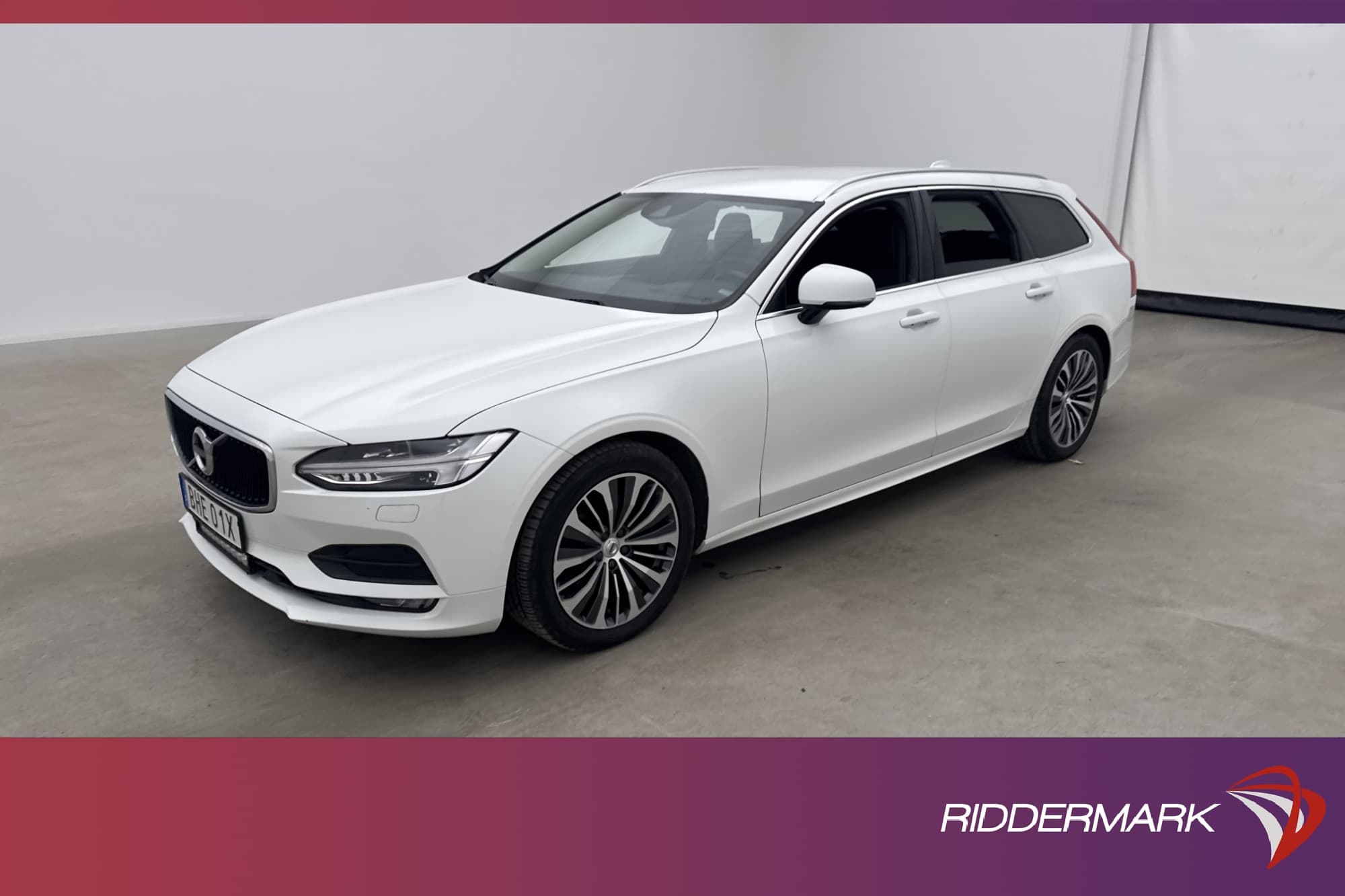 Volvo V90 D4 AWD