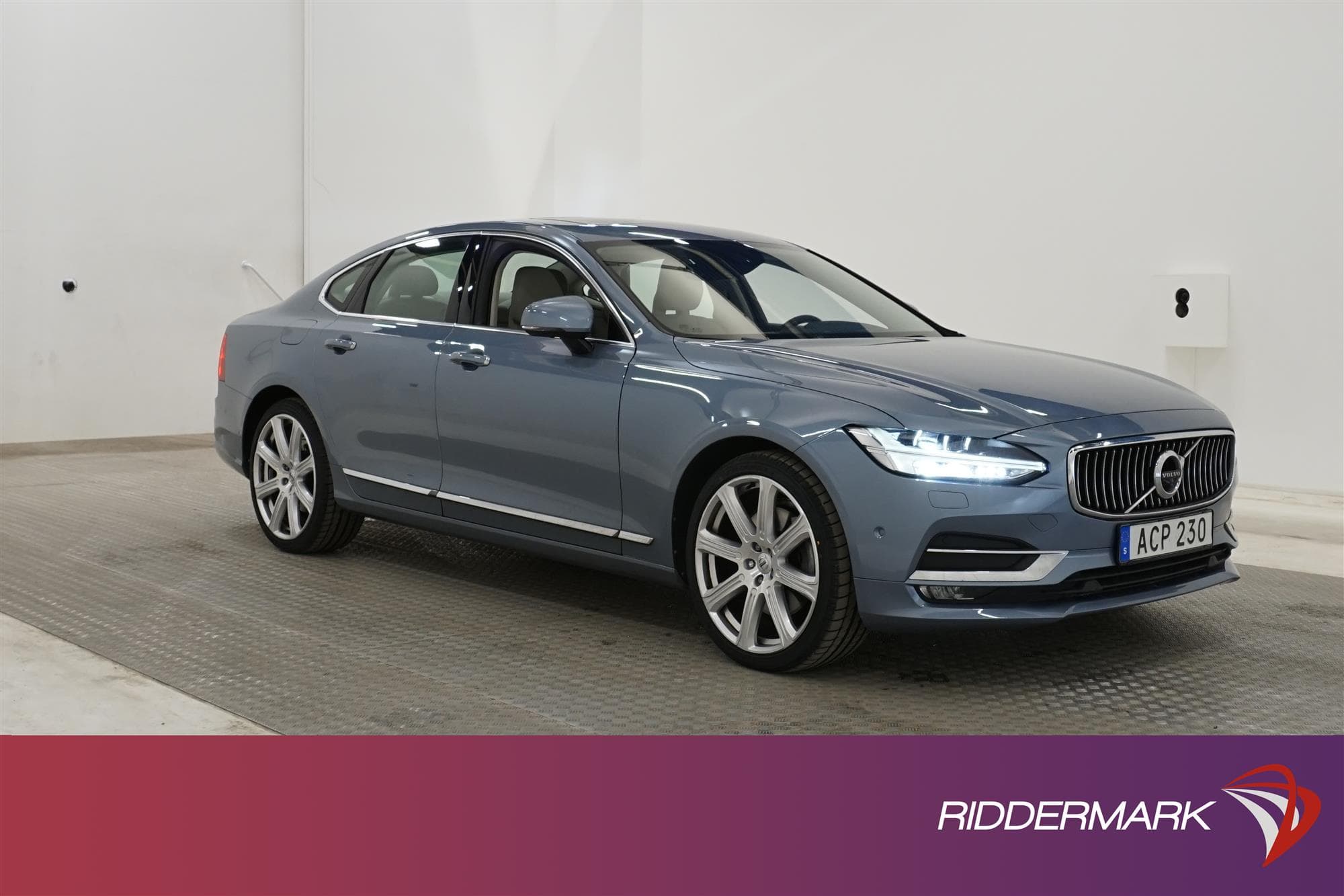 Volvo S90 D5 AWD 235hk