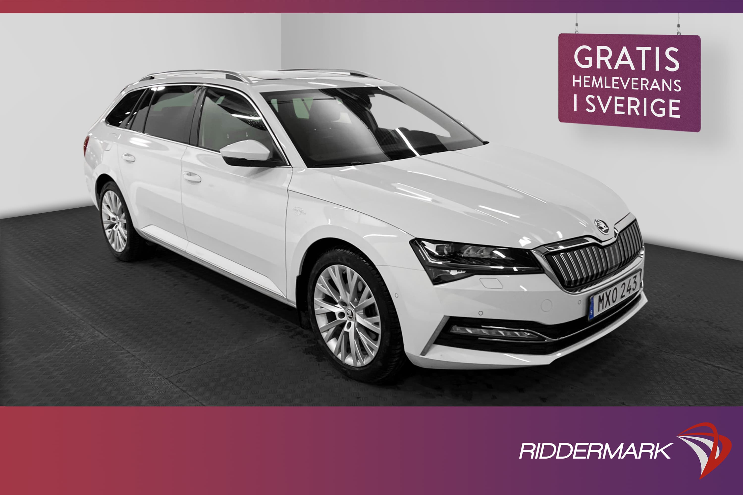 Skoda Superb iV Plug-In 218hk