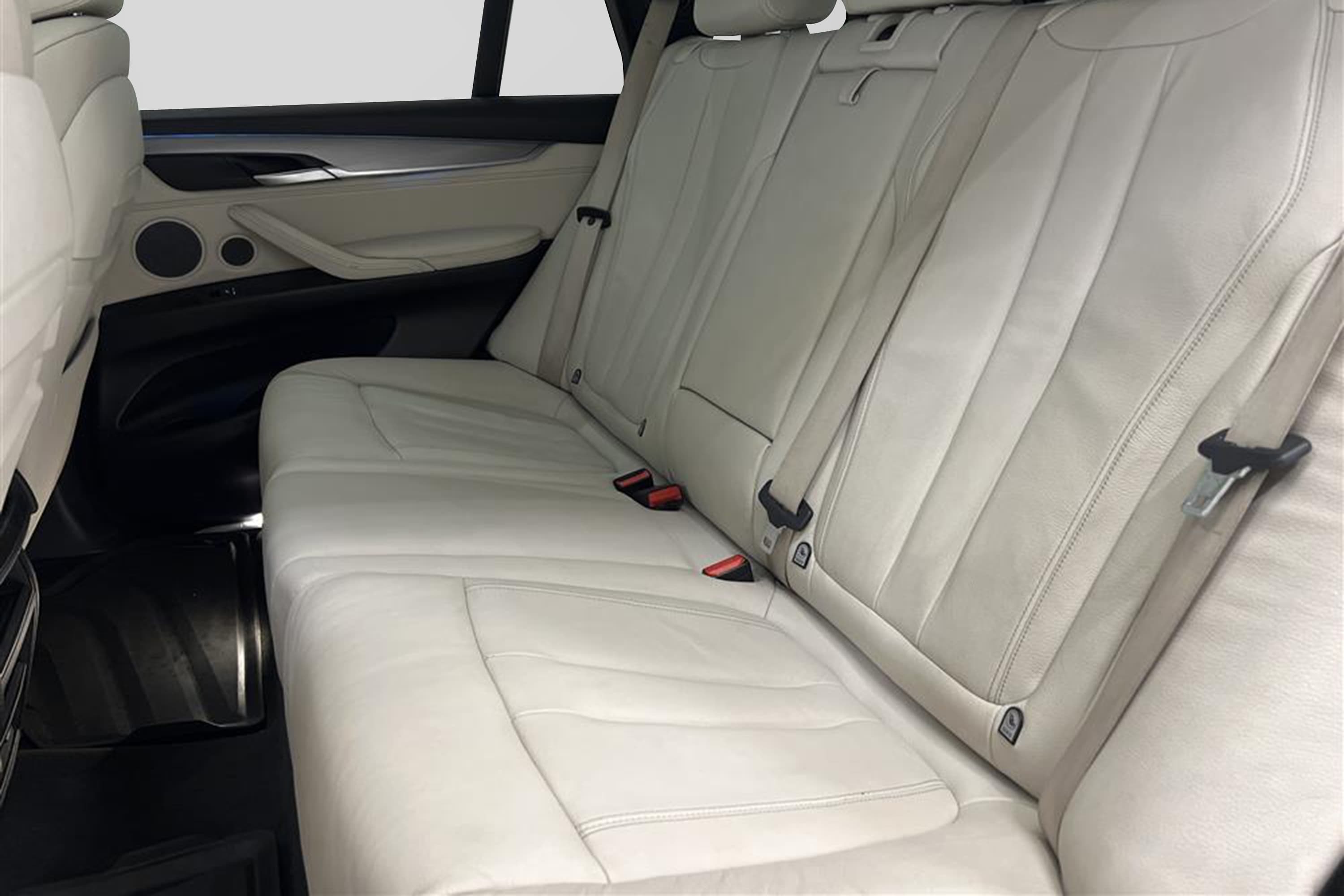 BMW X5 M50d 381hk M-Sport D-värm Panorama Navi Draginteriör