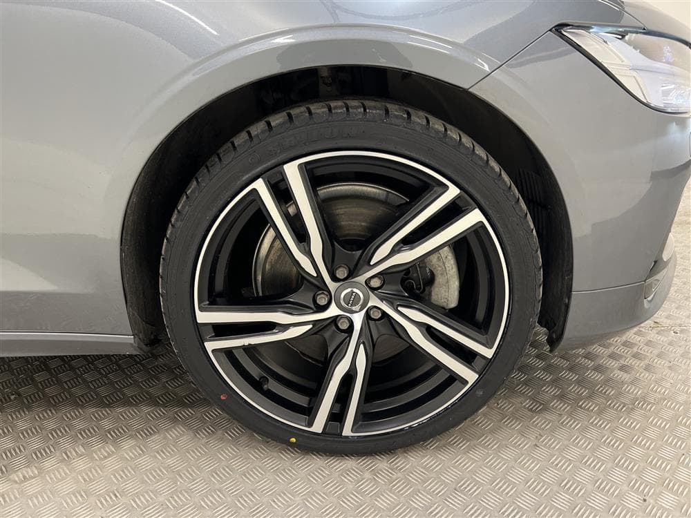 Volvo S90 T8 AWD TwEn 407hk R-Design B&O Head up Nyservadinteriör