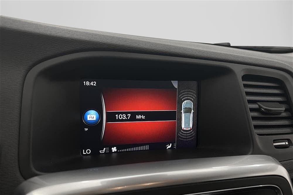 Volvo V60 D4 190hk AWD Classic Momentum Voc Dragkrok Navi interiör