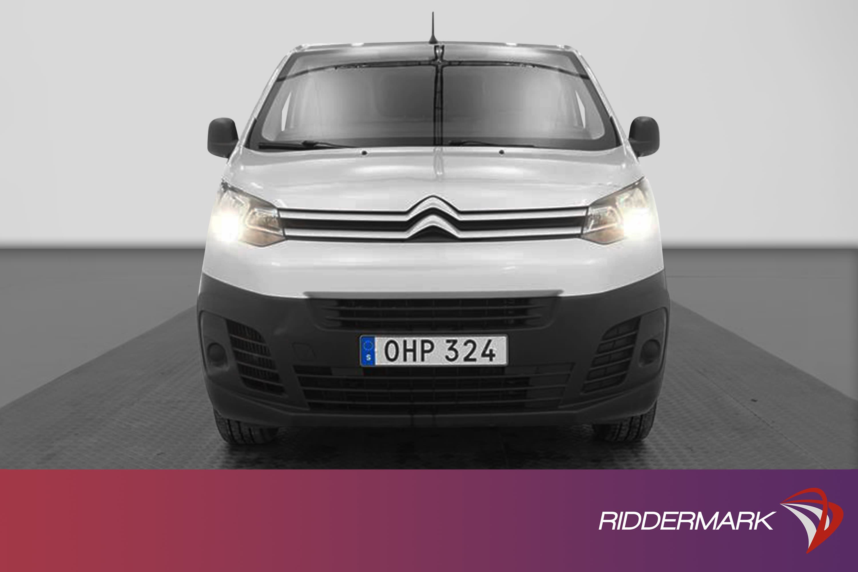 Citroën Jumpy 2.0 HDI Eu6 120hk L2 Drag Ny-Kamrem Moms