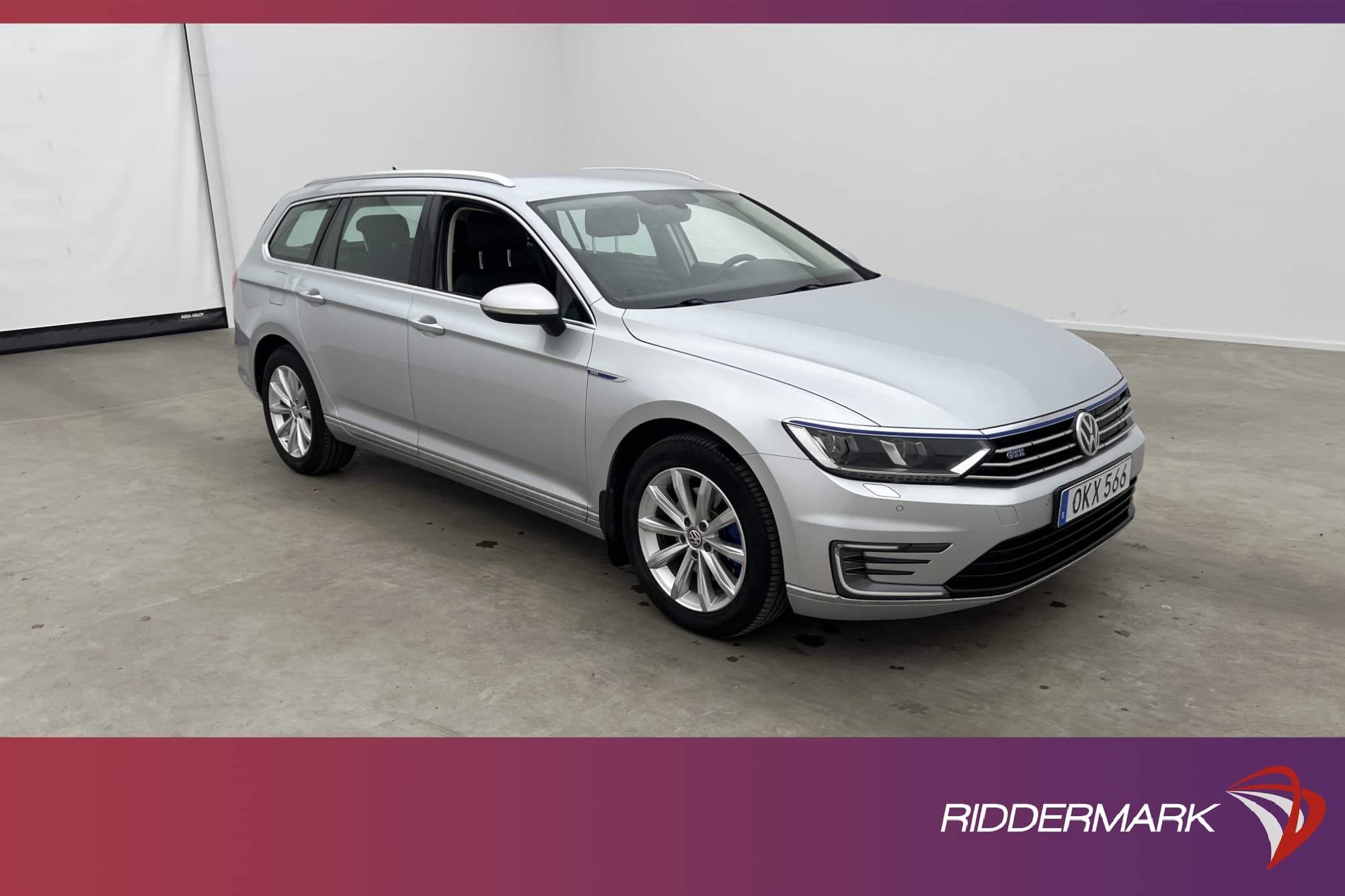 Volkswagen Passat GTE 218hk