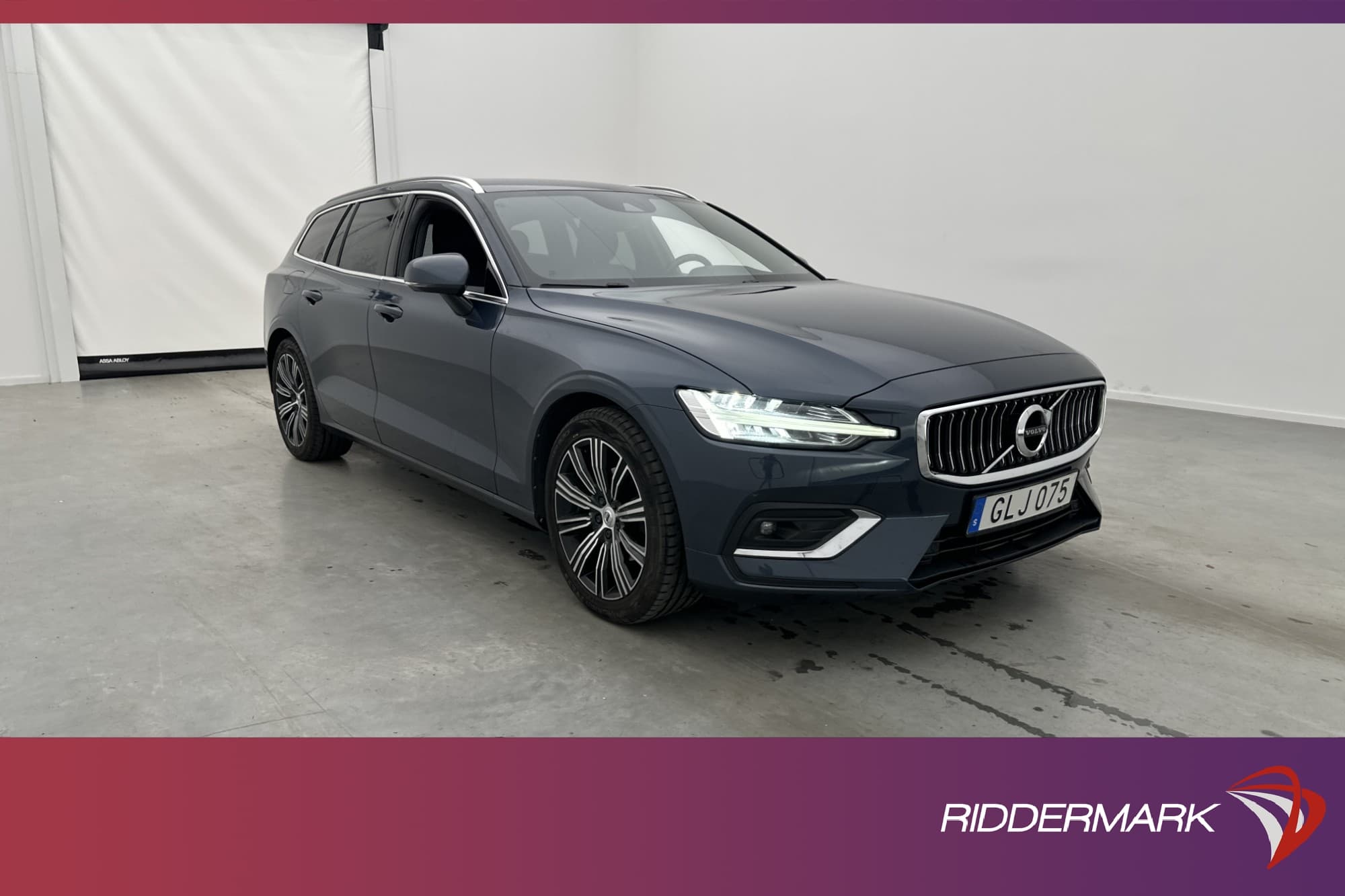 Volvo V60 D4