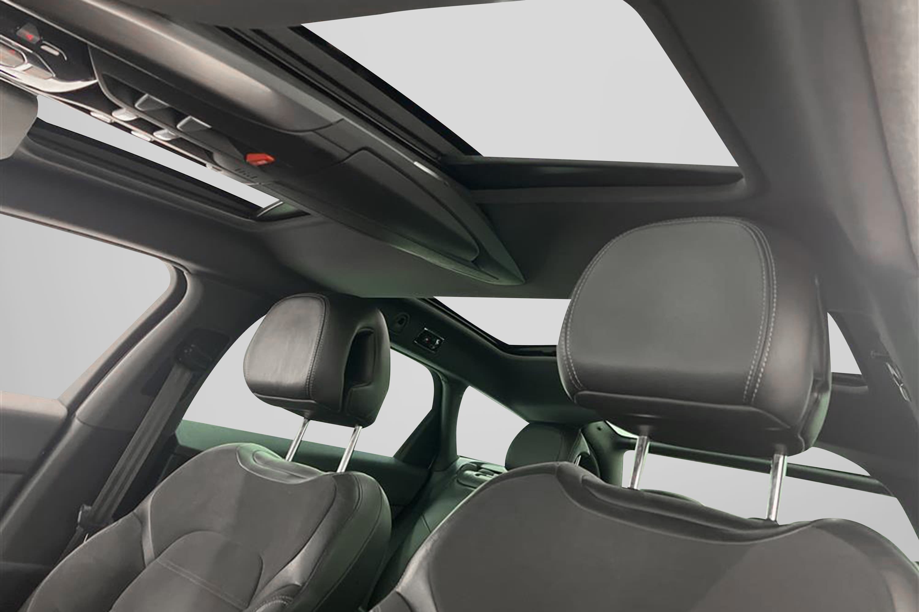 Citroën DS5 2.0 HDi 163hk Style Pano HUD Drag PDC 0,59l/milinteriör