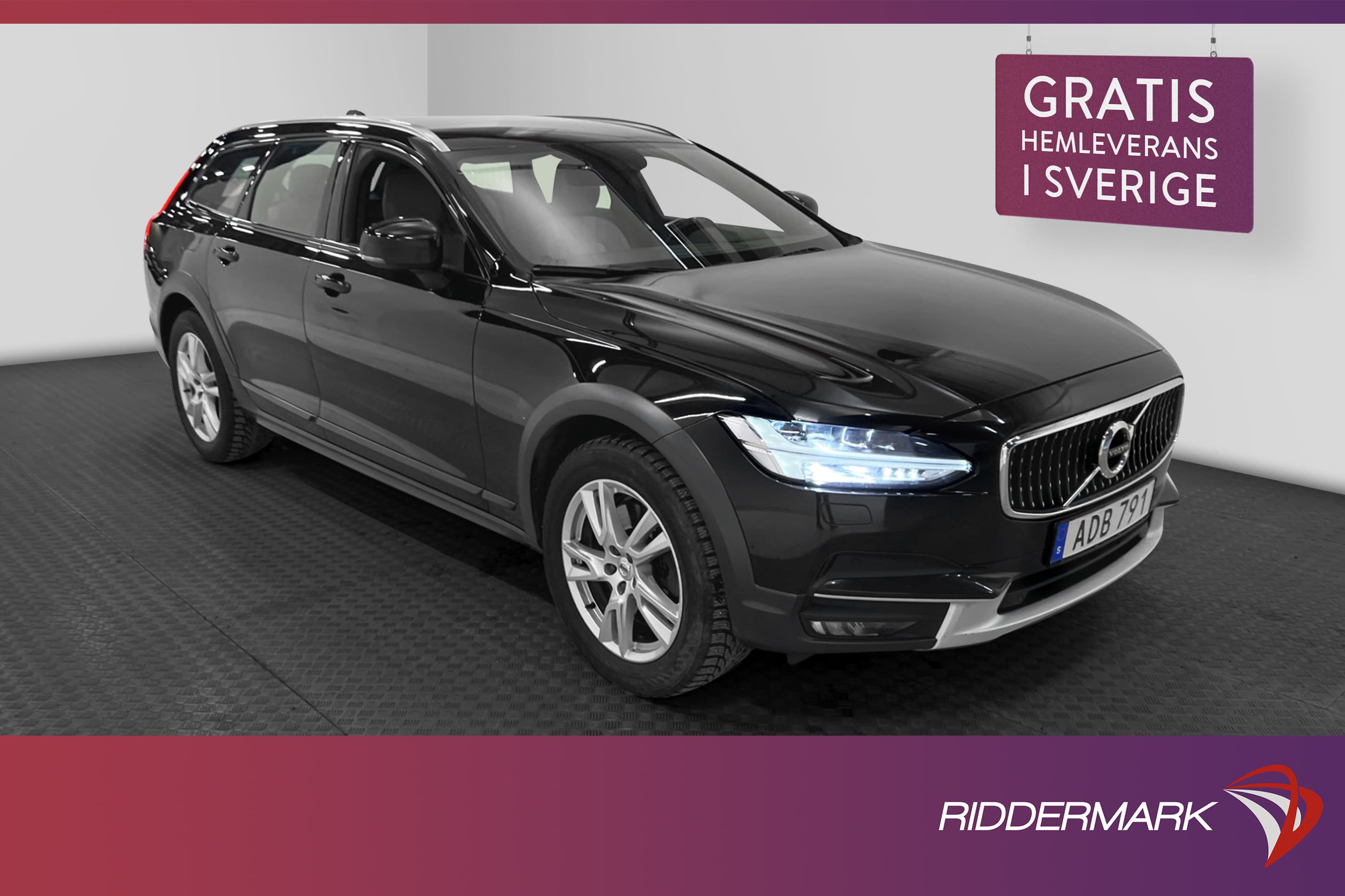 Volvo V90 Cross Country D4 AWD