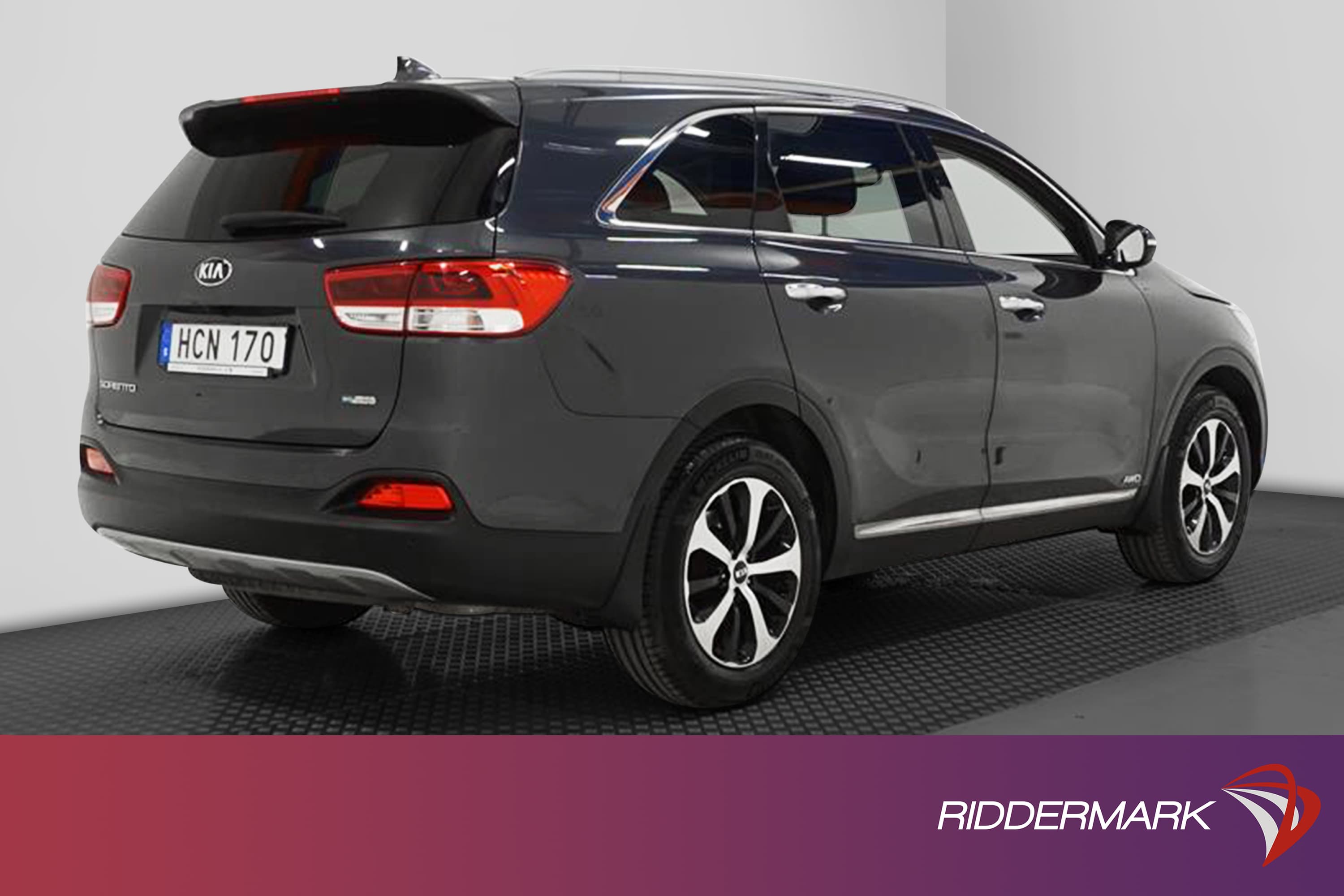 Kia Sorento 2.2 CRDi AWD 7-sits Skinn Navi B-Kamera Euro 6exteriör