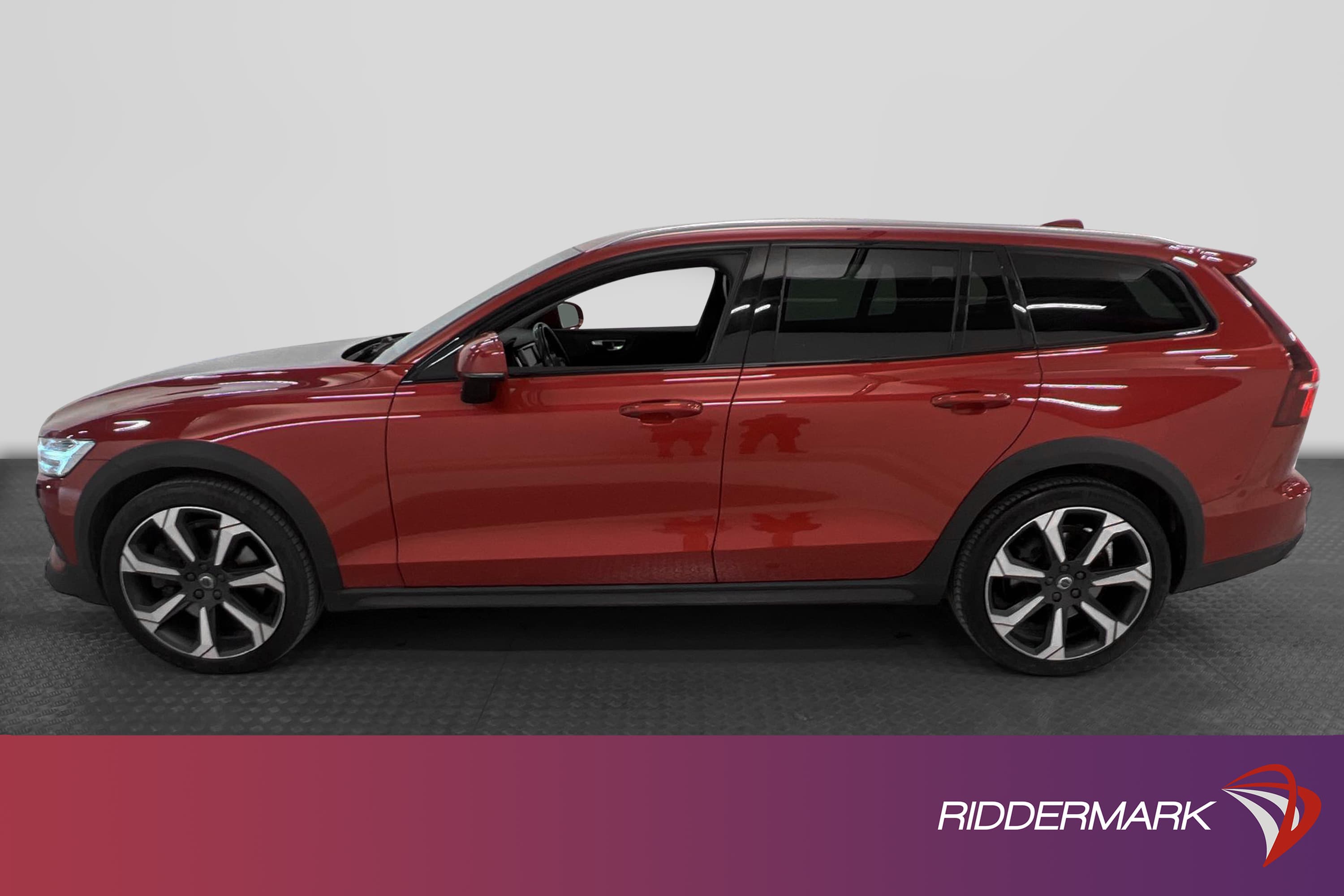 Volvo V60 Cross Country D4 AWD