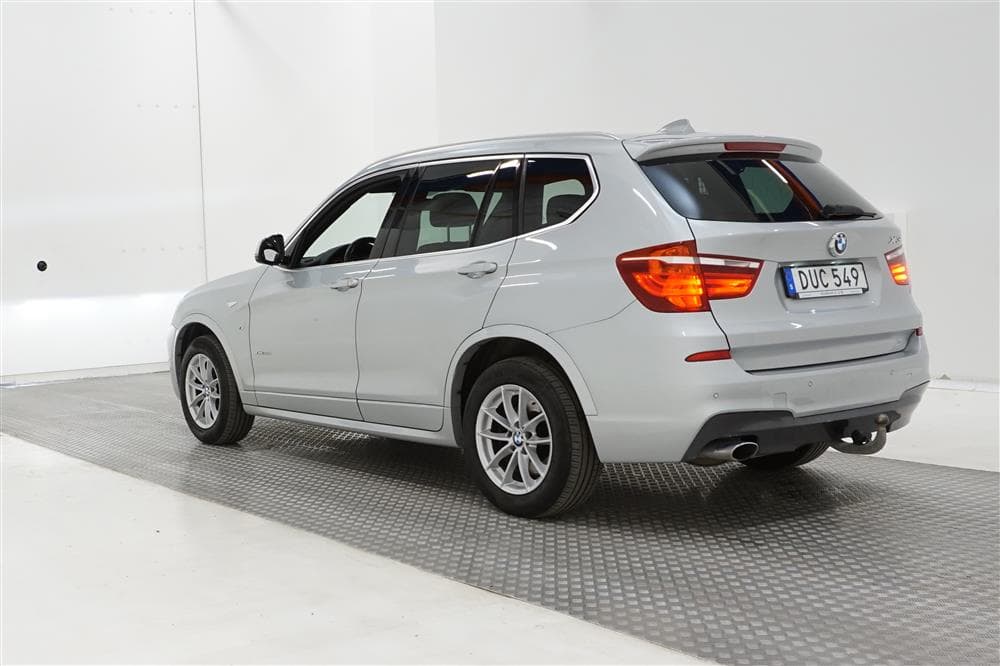 BMW X3 xDrive20d 190hk M Sport M-värm Pano Navi Drag H/Kexteriör