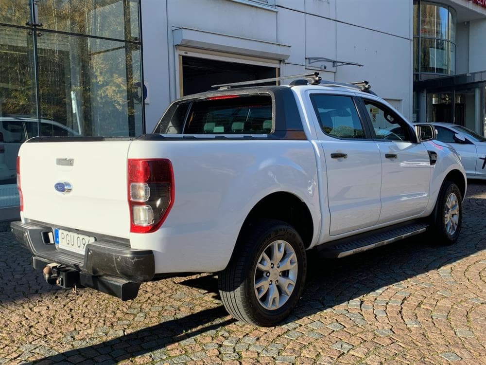 Ford Ranger Wildtrak 3.2 Eu6 4WD 200hk Värmare Drag Moms exteriör